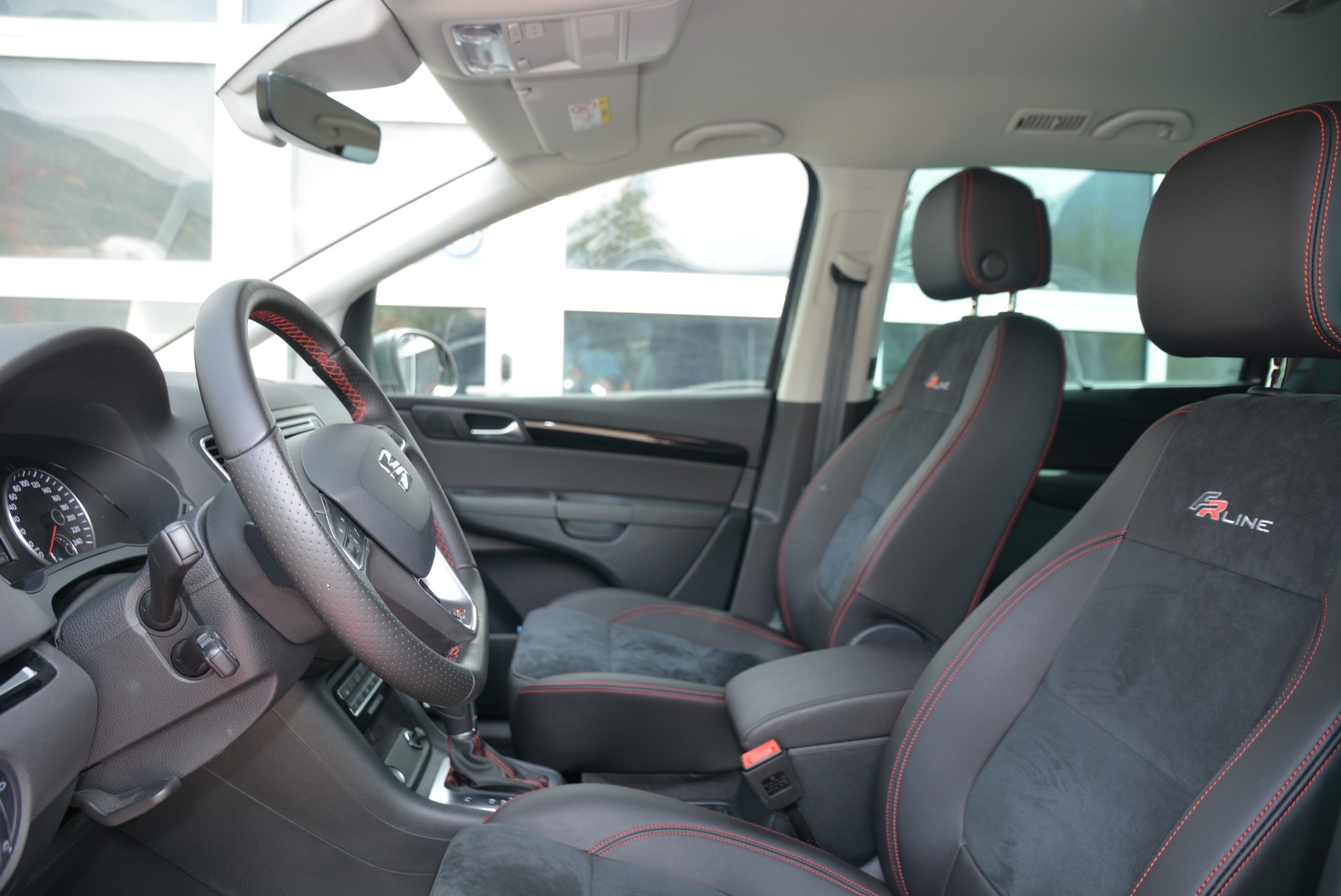 SEAT Alhambra 1.4 TSI DSG Hola FR-image-14