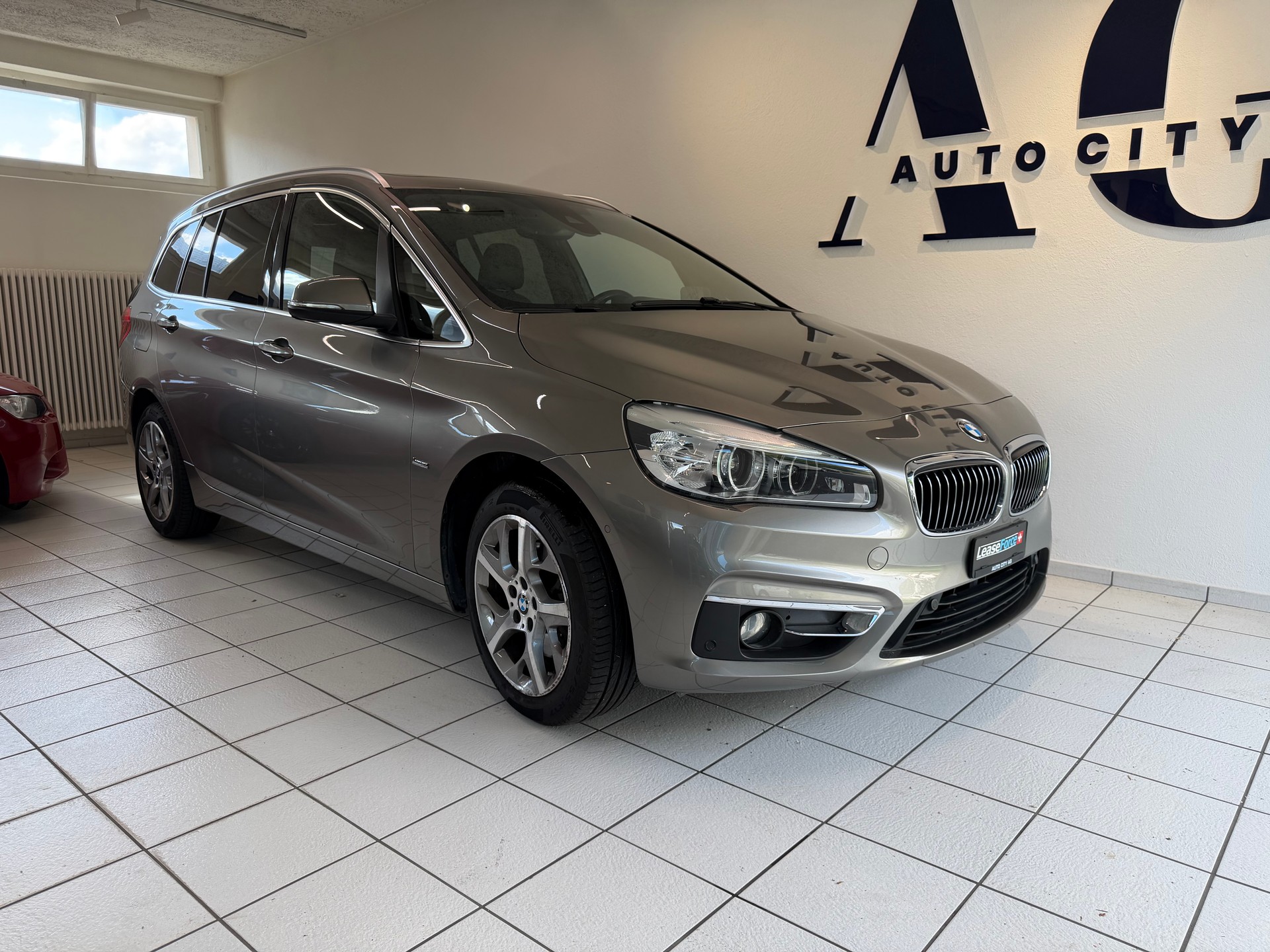 BMW 218i Gran Tourer Luxury Line Steptronic