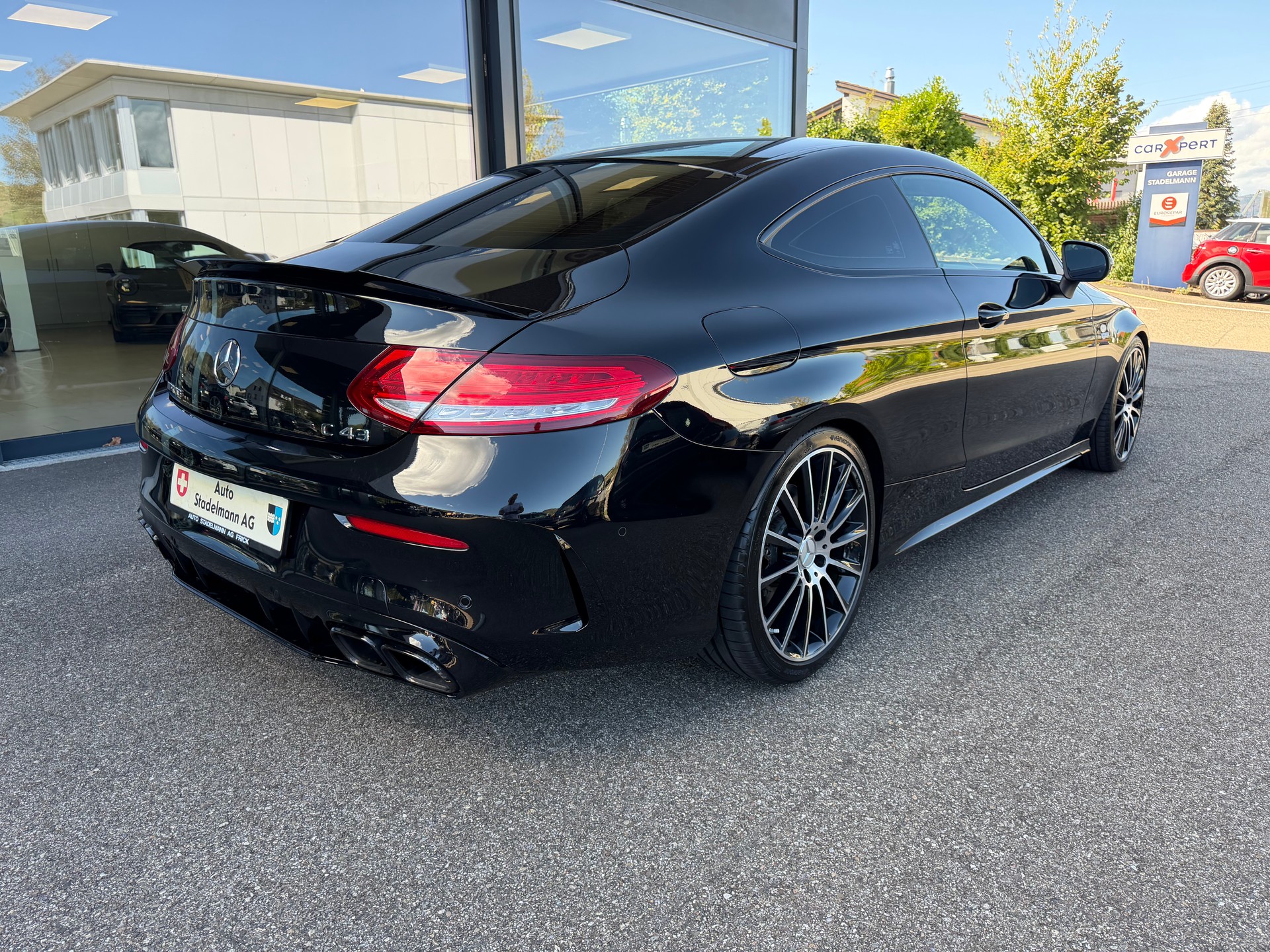MERCEDES-BENZ C 43 AMG 4matic Coupé-showroom-element-2