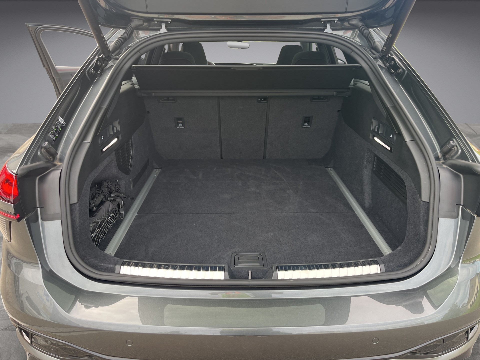 AUDI A6 Avant TFSI quattro 270 kW S tronic*Panoramadach, Allradlenkung, B&O Sound, Head-up, (5-Jahre Garantie)-image-15
