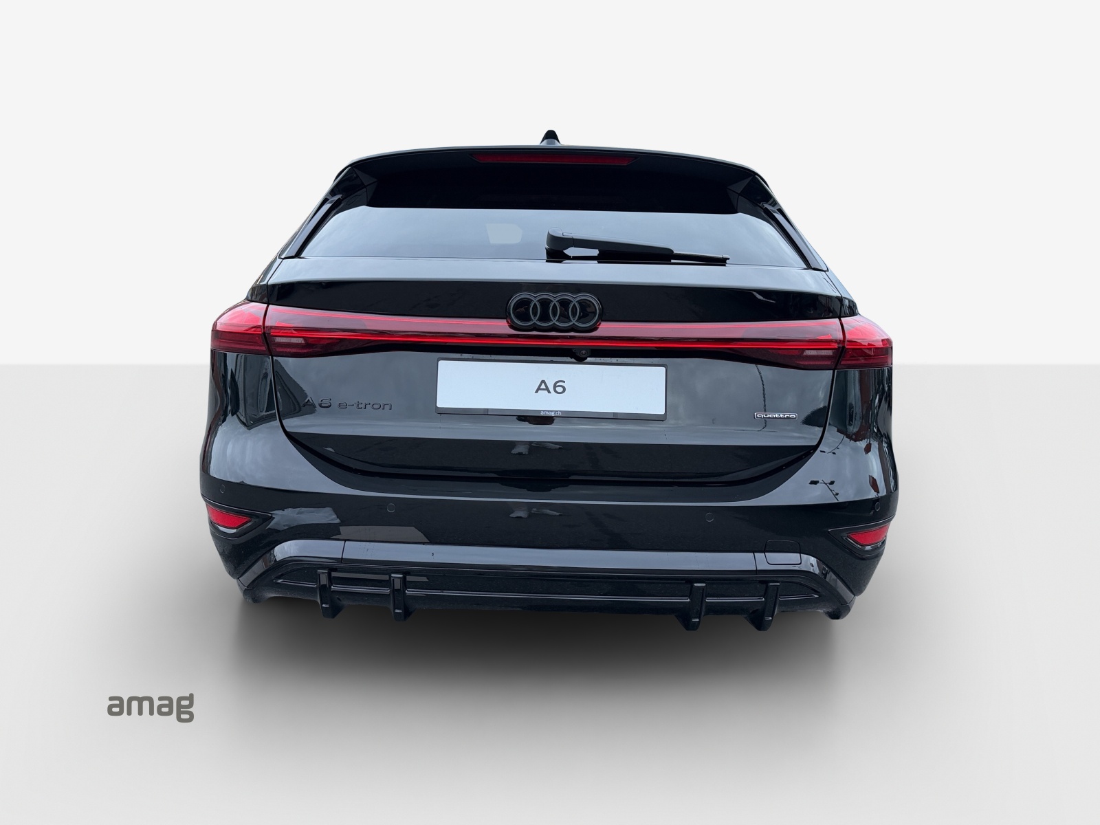 AUDI A6 Avant e-tron quattro-showroom-element-3