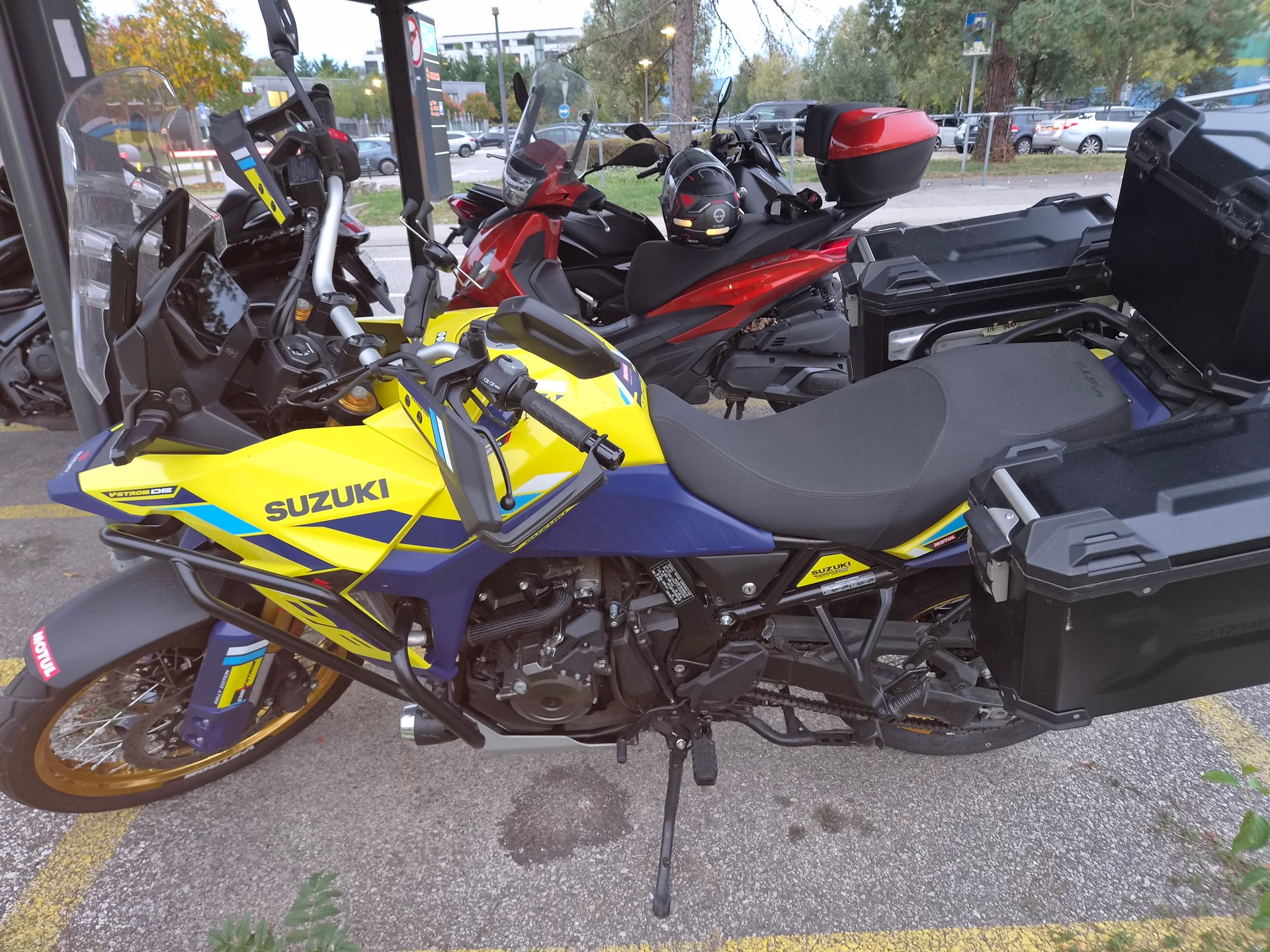 SUZUKI DL 800 DE BIG-image-0