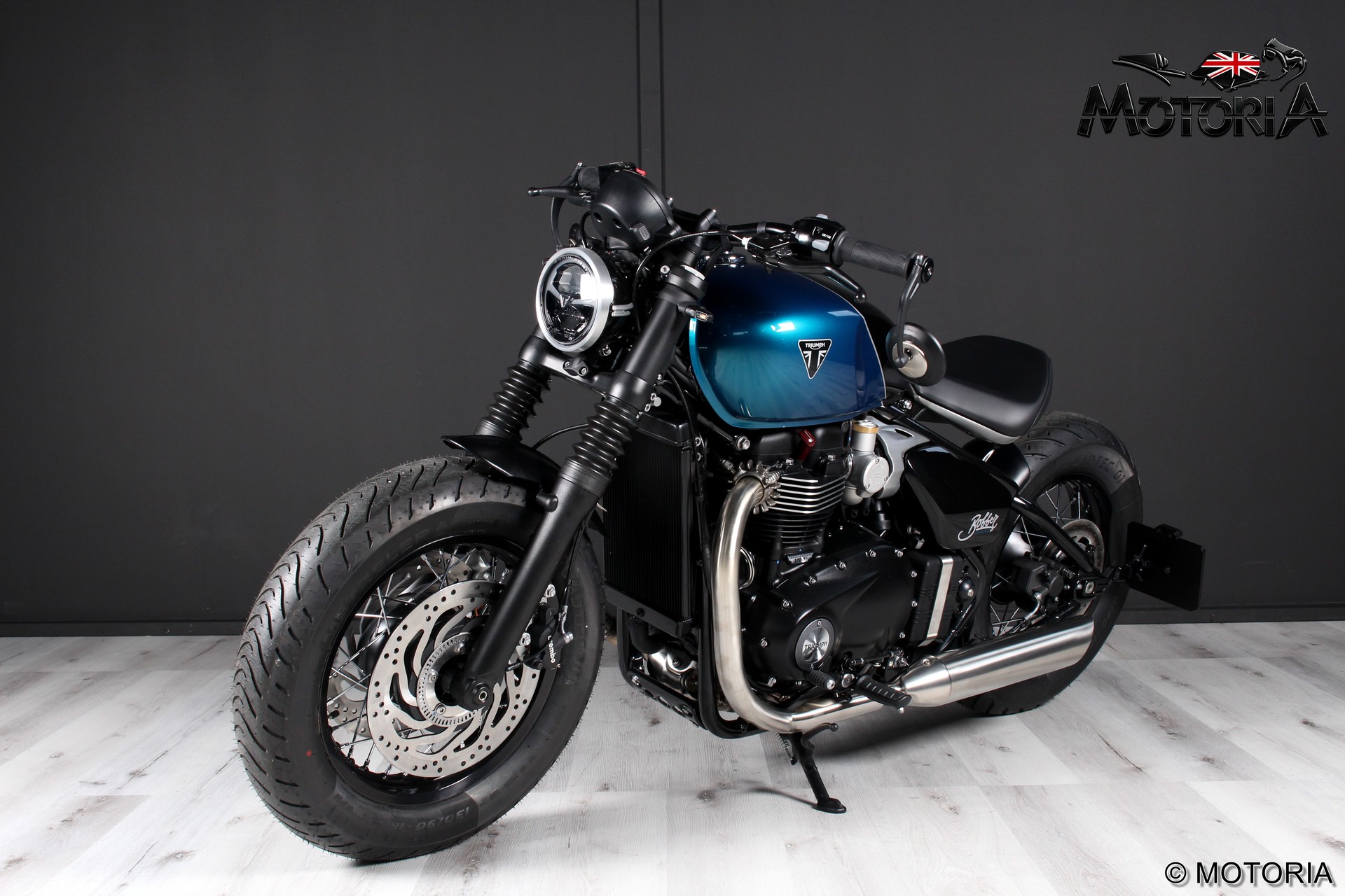 TRIUMPH Bonneville 1200 Bobber (MY26) 35kW / 57kW-image-6