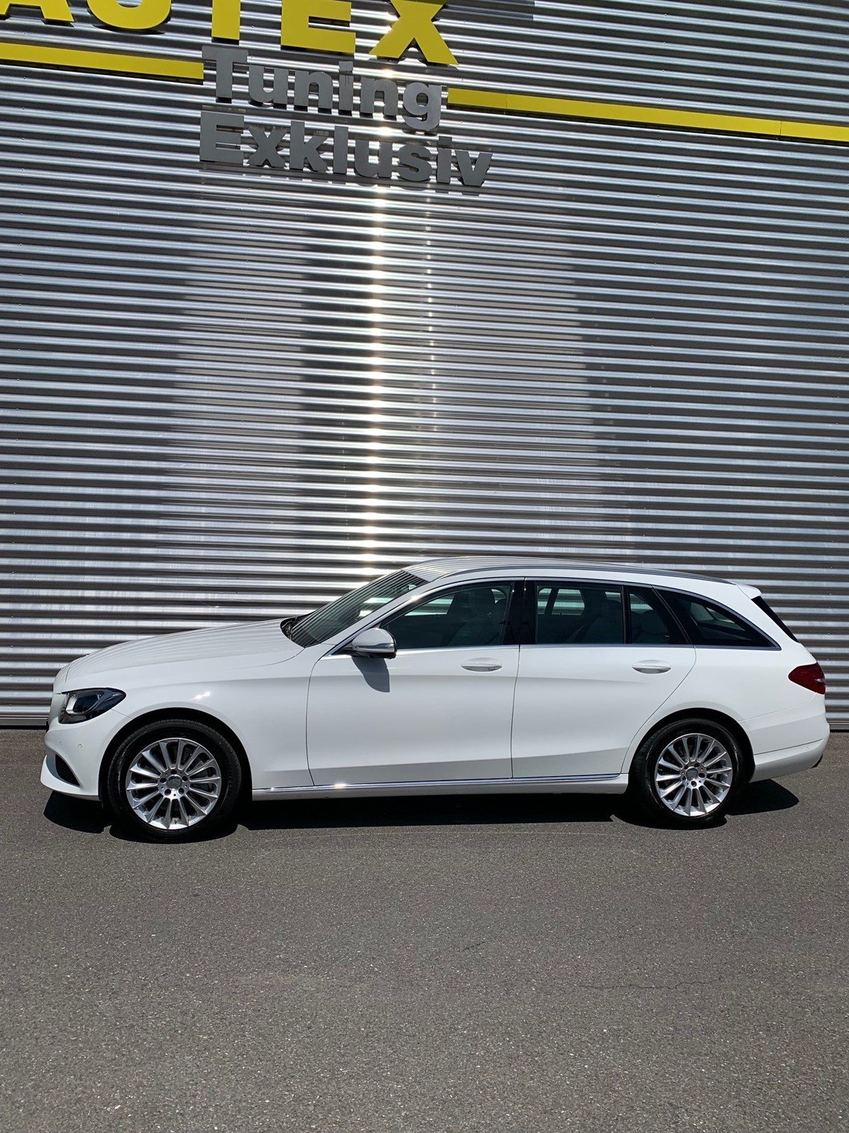 MERCEDES-BENZ C 400 Avantgarde 4Matic 7G-Tronic-showroom-element-1