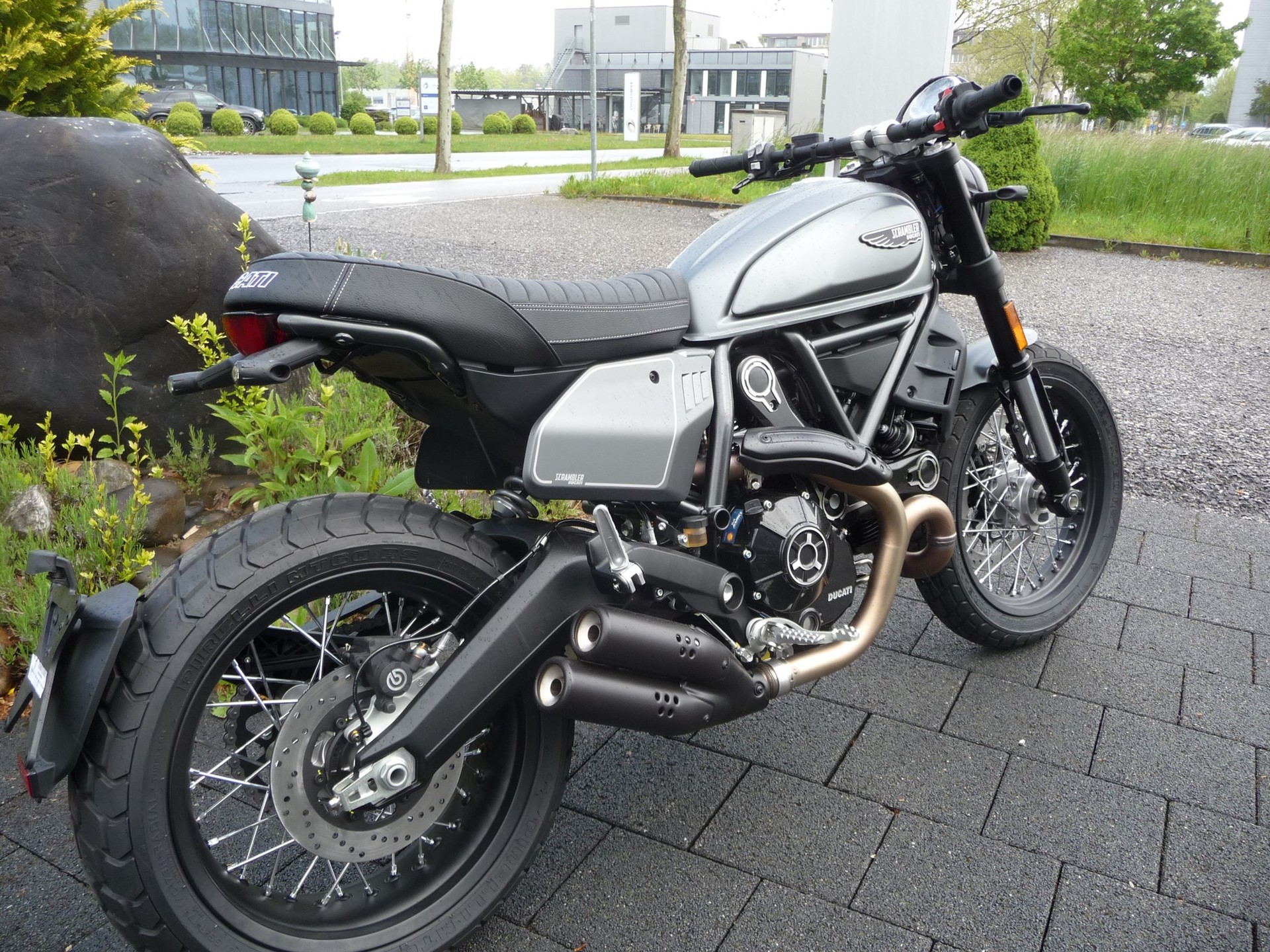 DUCATI Scrambler 800 Nightshift-image-6