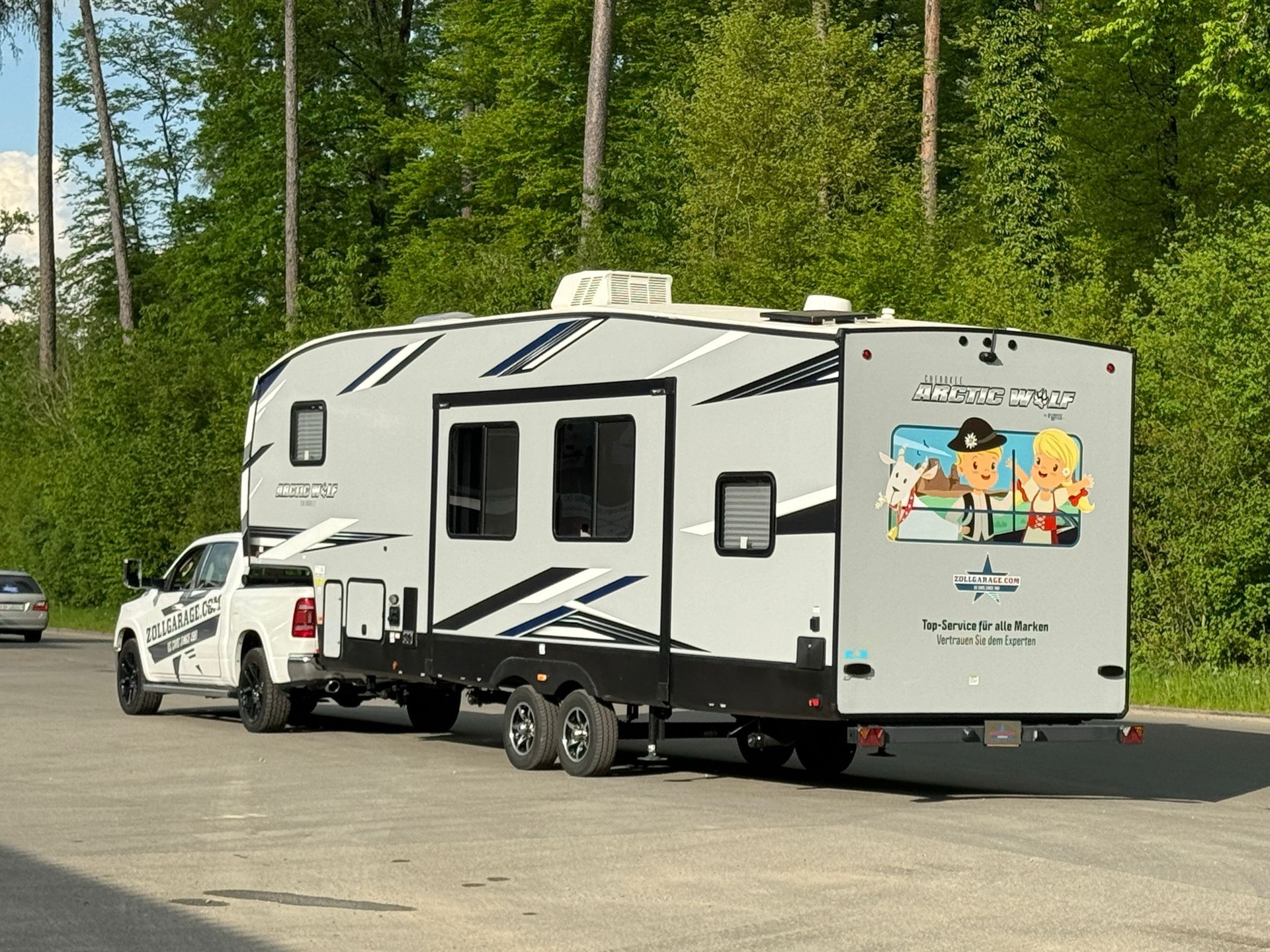 FORREST RIVER ARCTIC WOLF FIFTH WHEELS 287BH-showroom-element-2