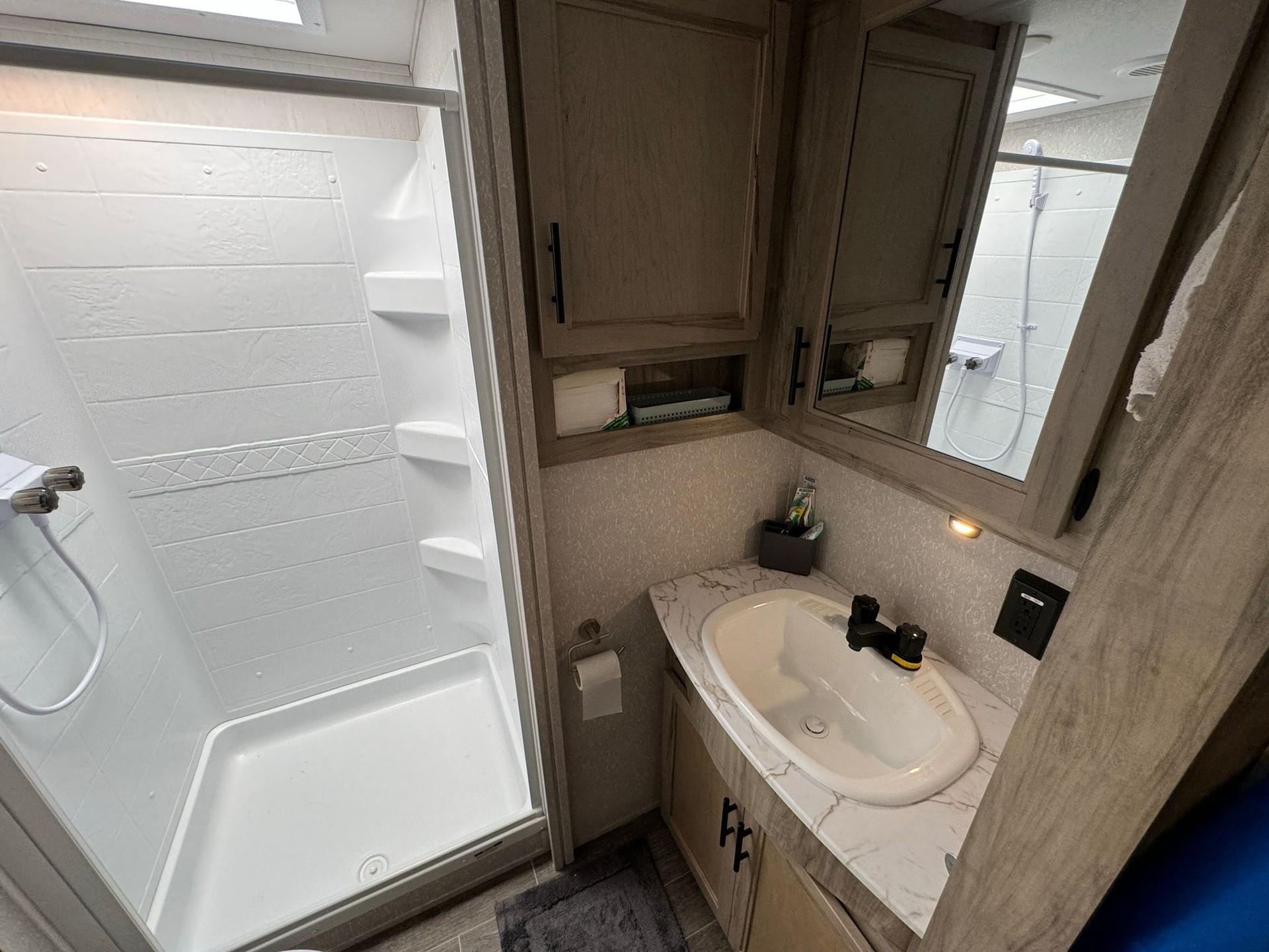 FORREST RIVER ARCTIC WOLF FIFTH WHEELS 287BH-image-15