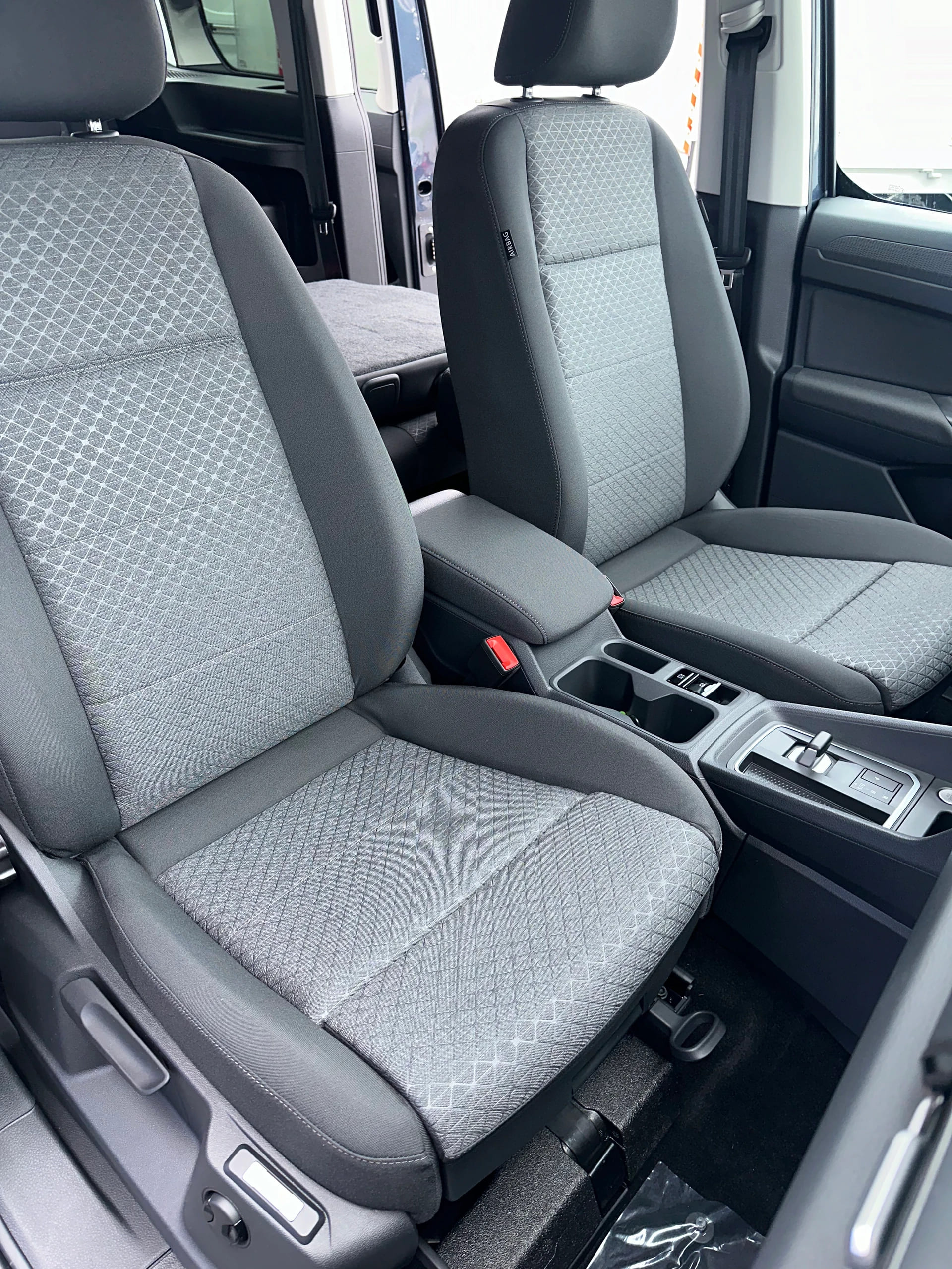 FORD TOURNEO CONNECT Grand 2.0 EcoB 122CV/Titanium/Aut.-image-15