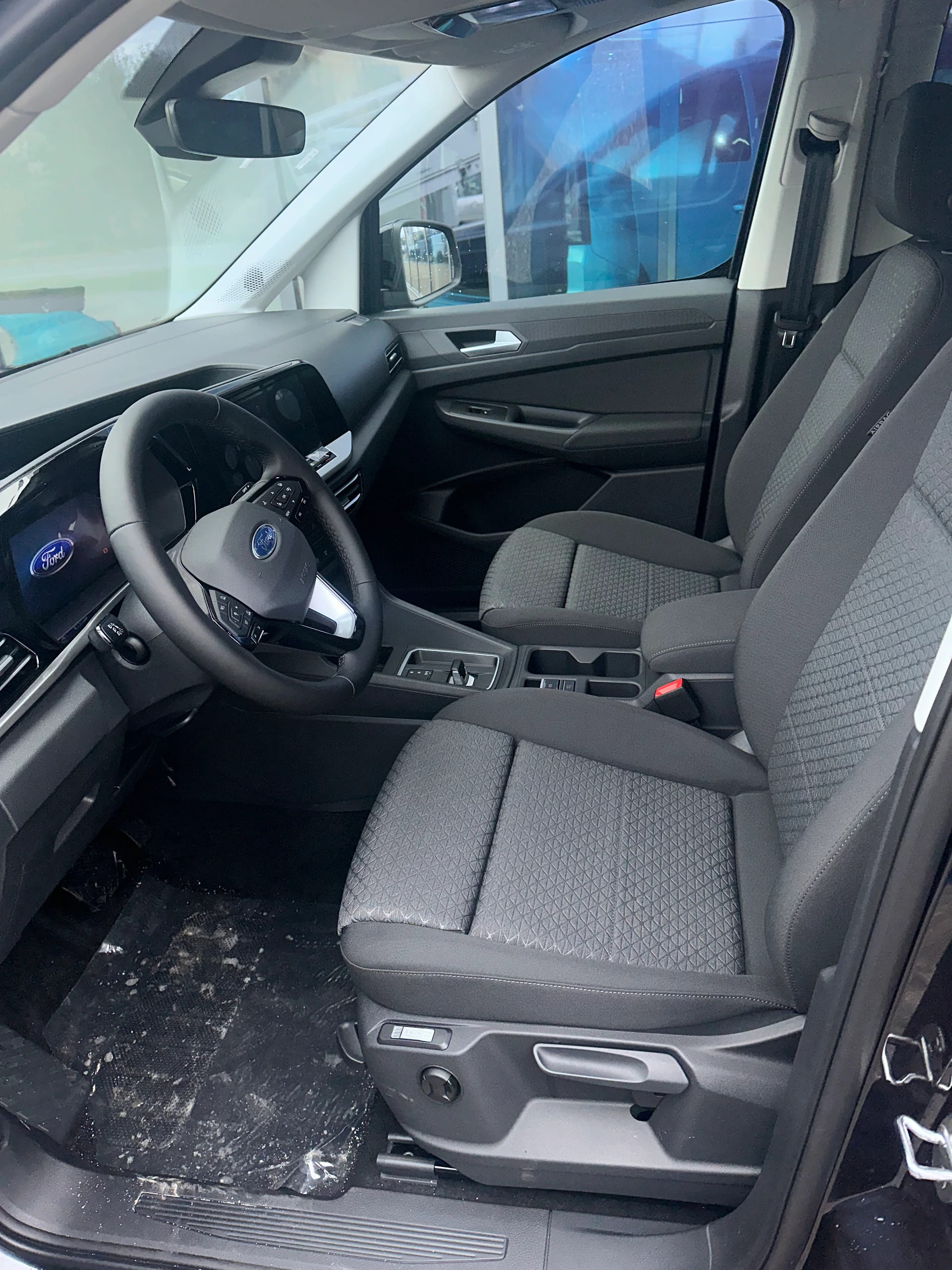 FORD TOURNEO CONNECT Grand 2.0 EcoB 122CV/Titanium/Aut.-image-9