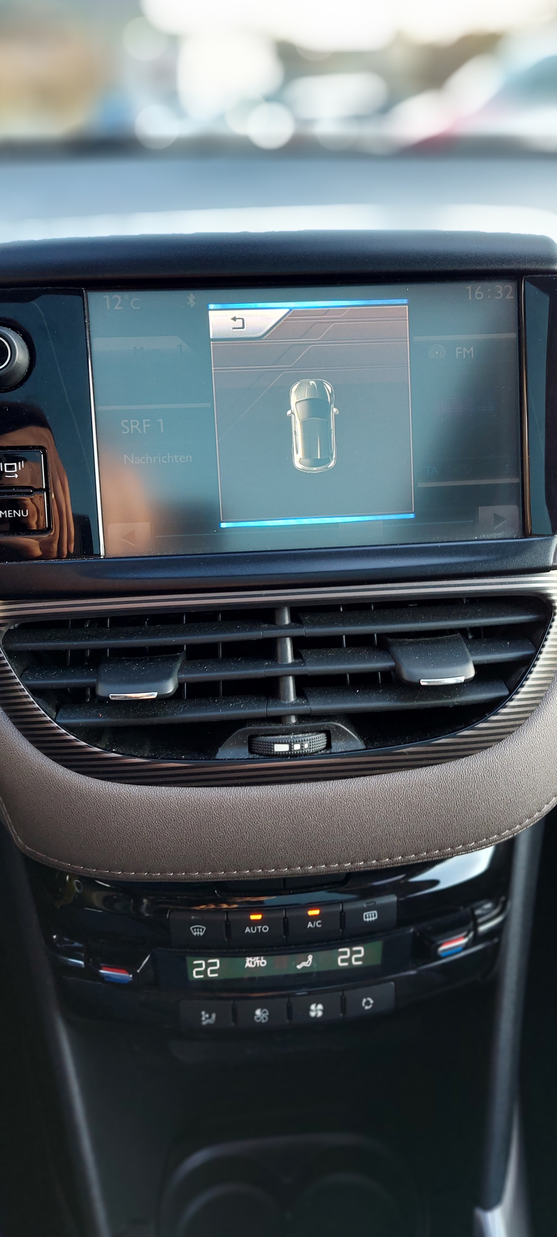 PEUGEOT 2008 1.6 VTI Féline-image-9