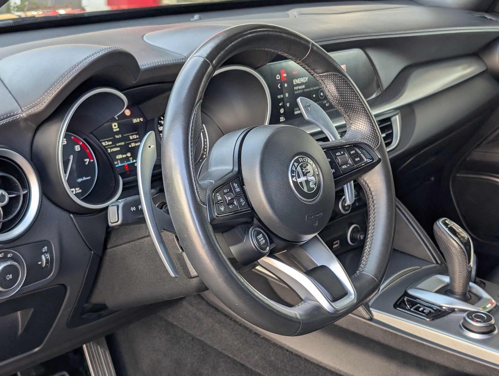 ALFA ROMEO Stelvio 2.0 Veloce Q4 Automatic-image-10