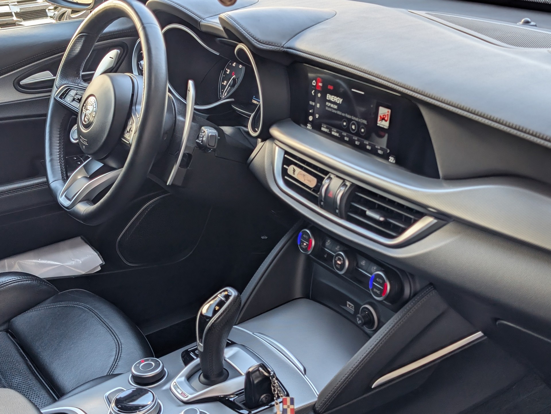 ALFA ROMEO Stelvio 2.0 Veloce Q4 Automatic-image-11