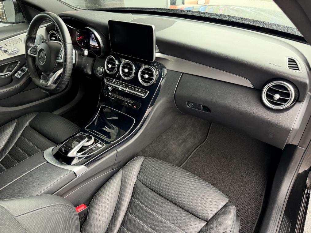 MERCEDES-BENZ C 400 AMG Line 4Matic 9G-Tronic-image-9