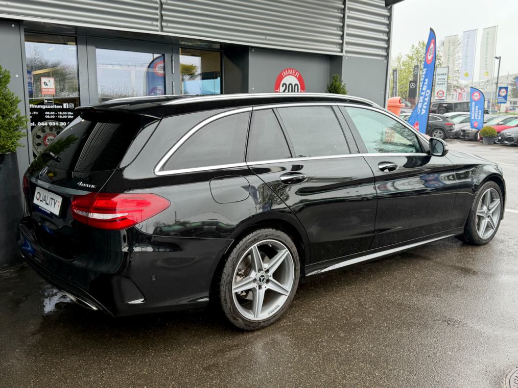 MERCEDES-BENZ C 400 AMG Line 4Matic 9G-Tronic-showroom-element-2