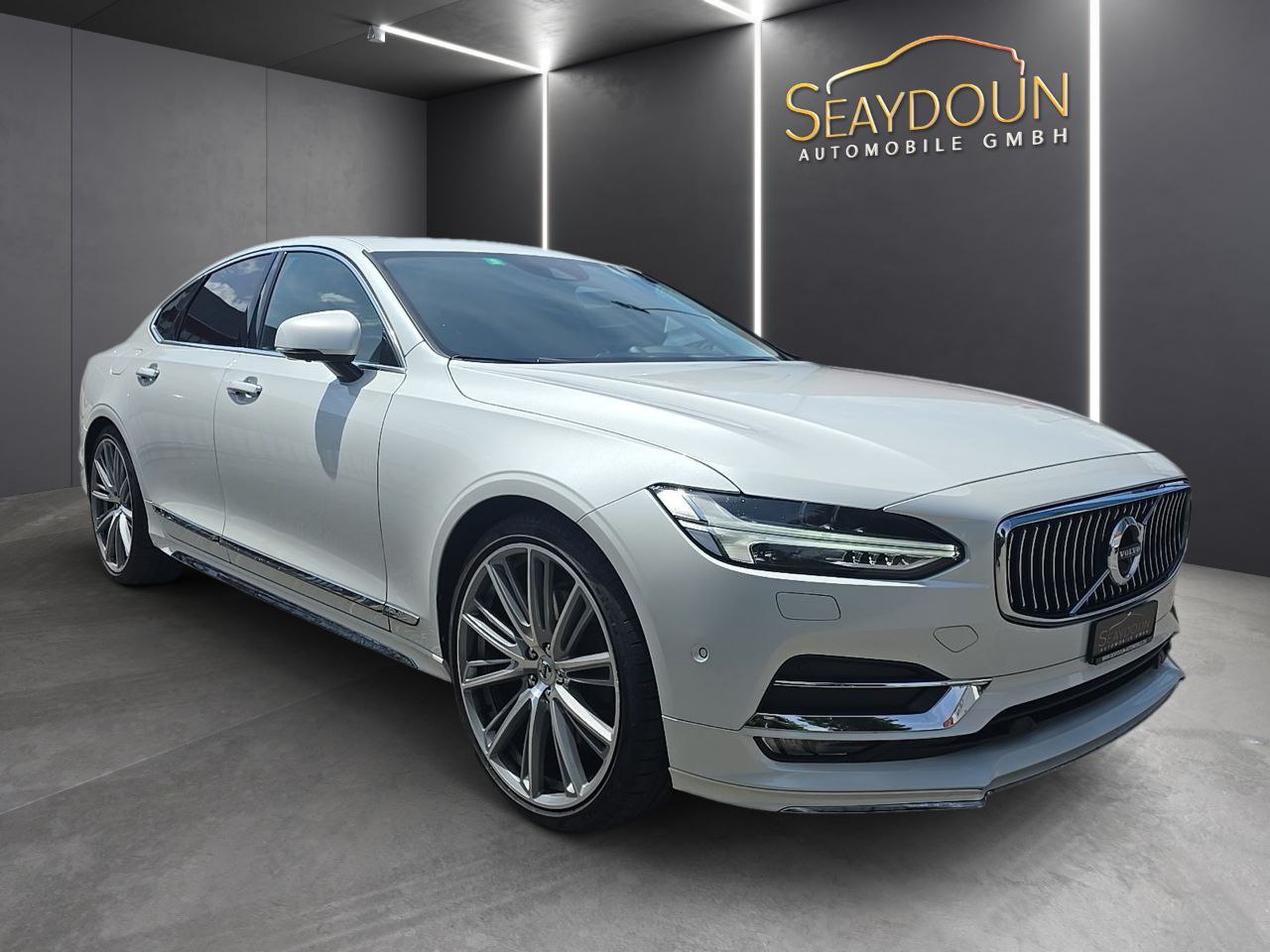 VOLVO S90 T6 AWD Inscription Geartronic-showroom-element-1