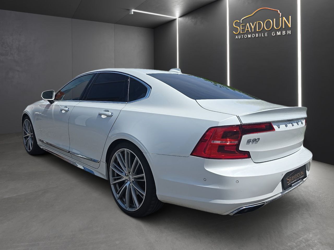 VOLVO S90 T6 AWD Inscription Geartronic-showroom-element-2