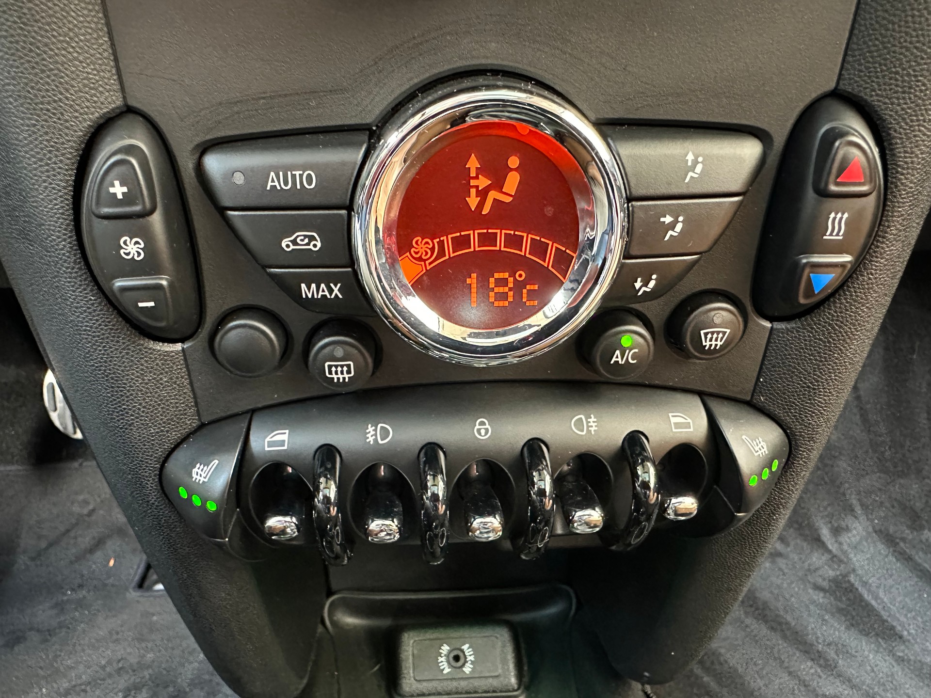 MINI Cooper S-image-18