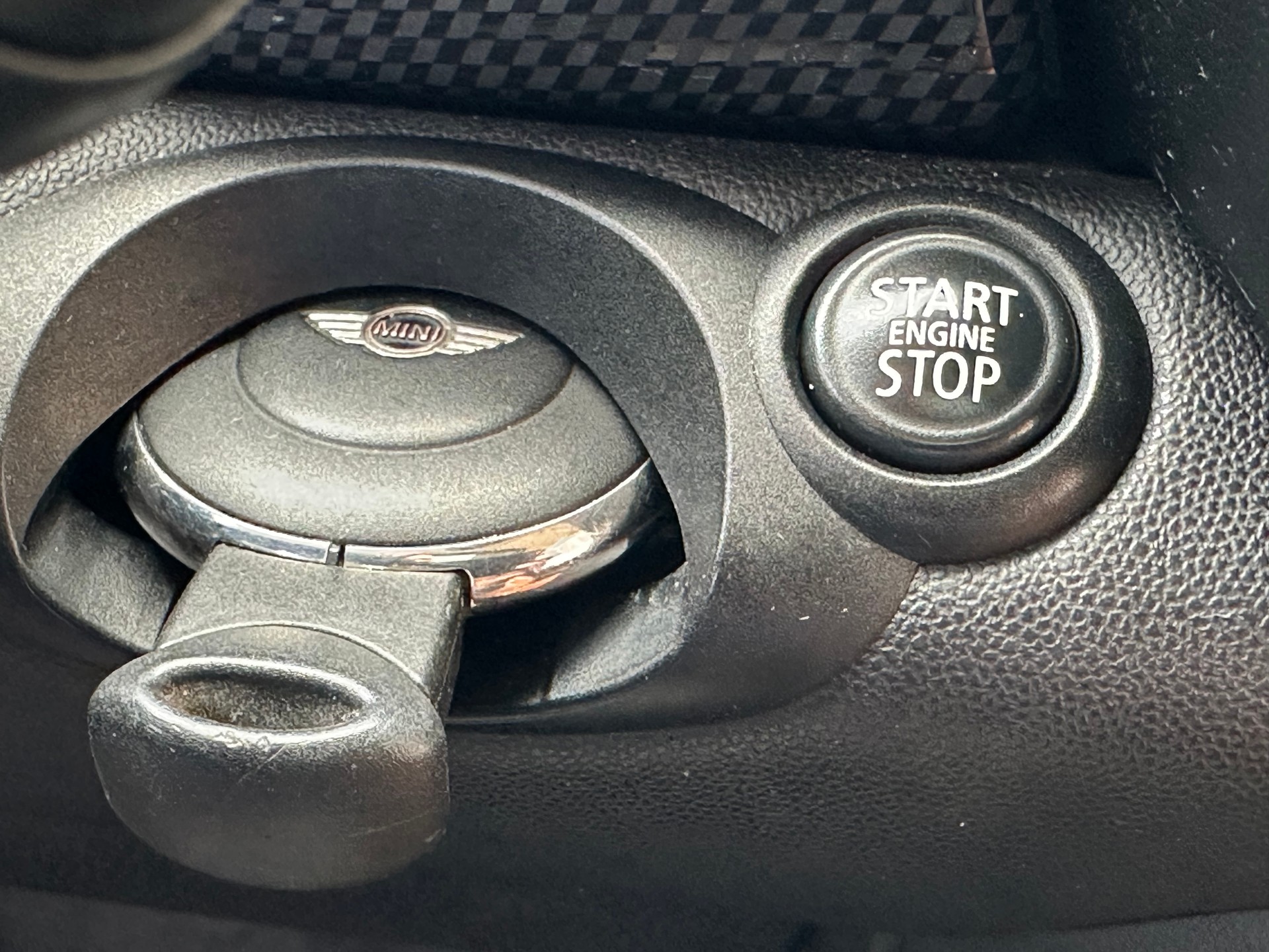 MINI Cooper S-image-21