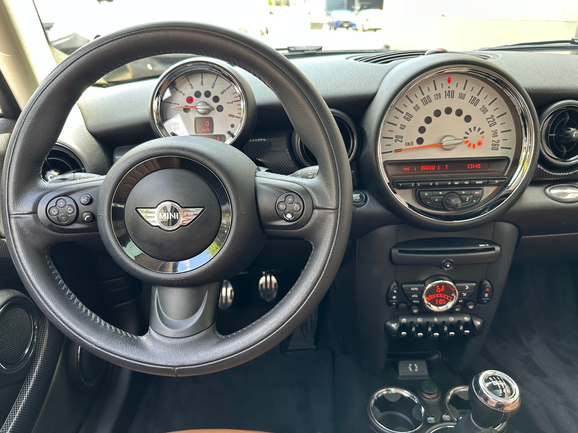 MINI Cooper S-image-10