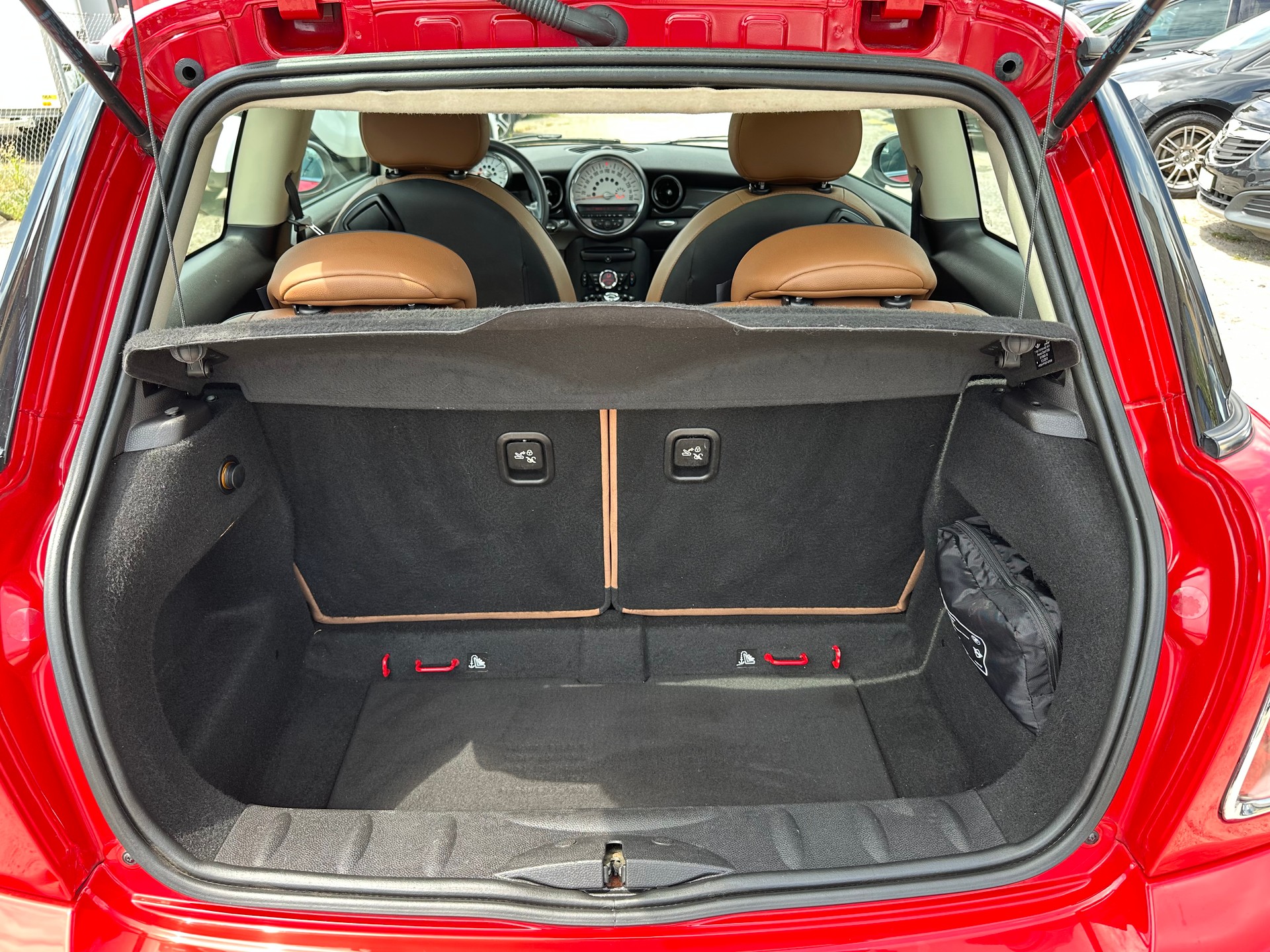 MINI Cooper S-image-27