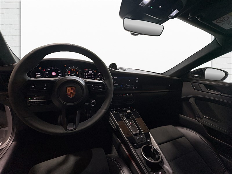 PORSCHE 911 Coupé-image-7