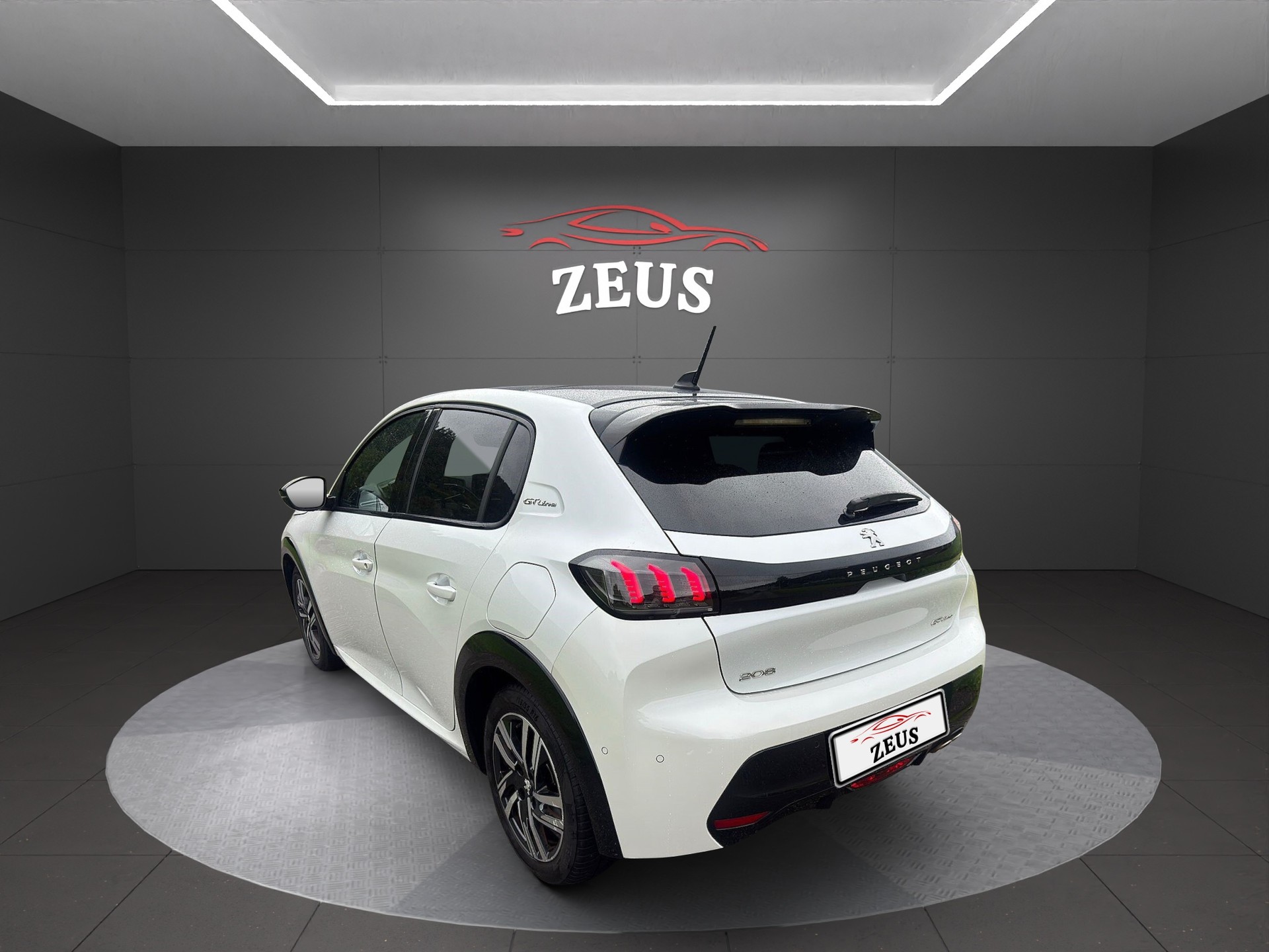 PEUGEOT 208 1.2 PureTech GT Line EAT8-image-5