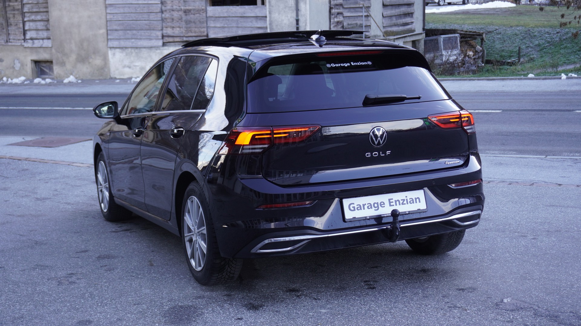 VW Golf 2.0 TSI Style DSG 4 Motion mit AHK-image-10