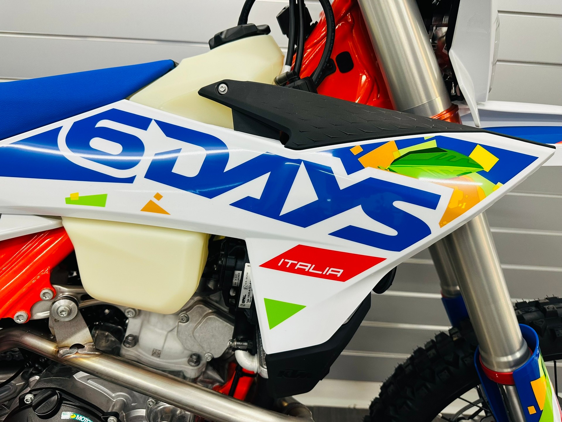 KTM 300 EXC Six Days-image-1