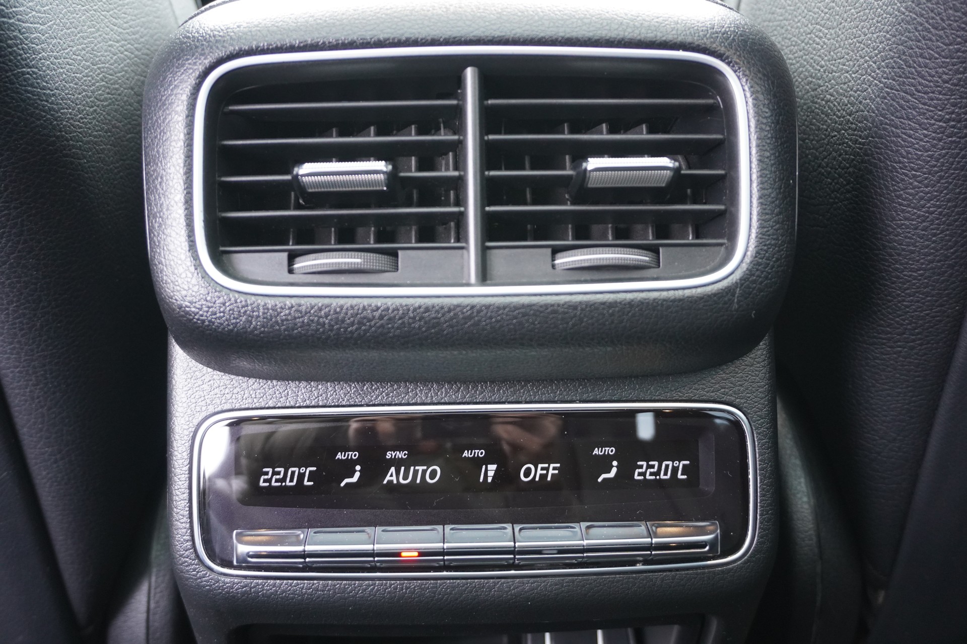 MERCEDES-BENZ GLE 400 d 4Matic AMG Line 9G-Tronic-image-9