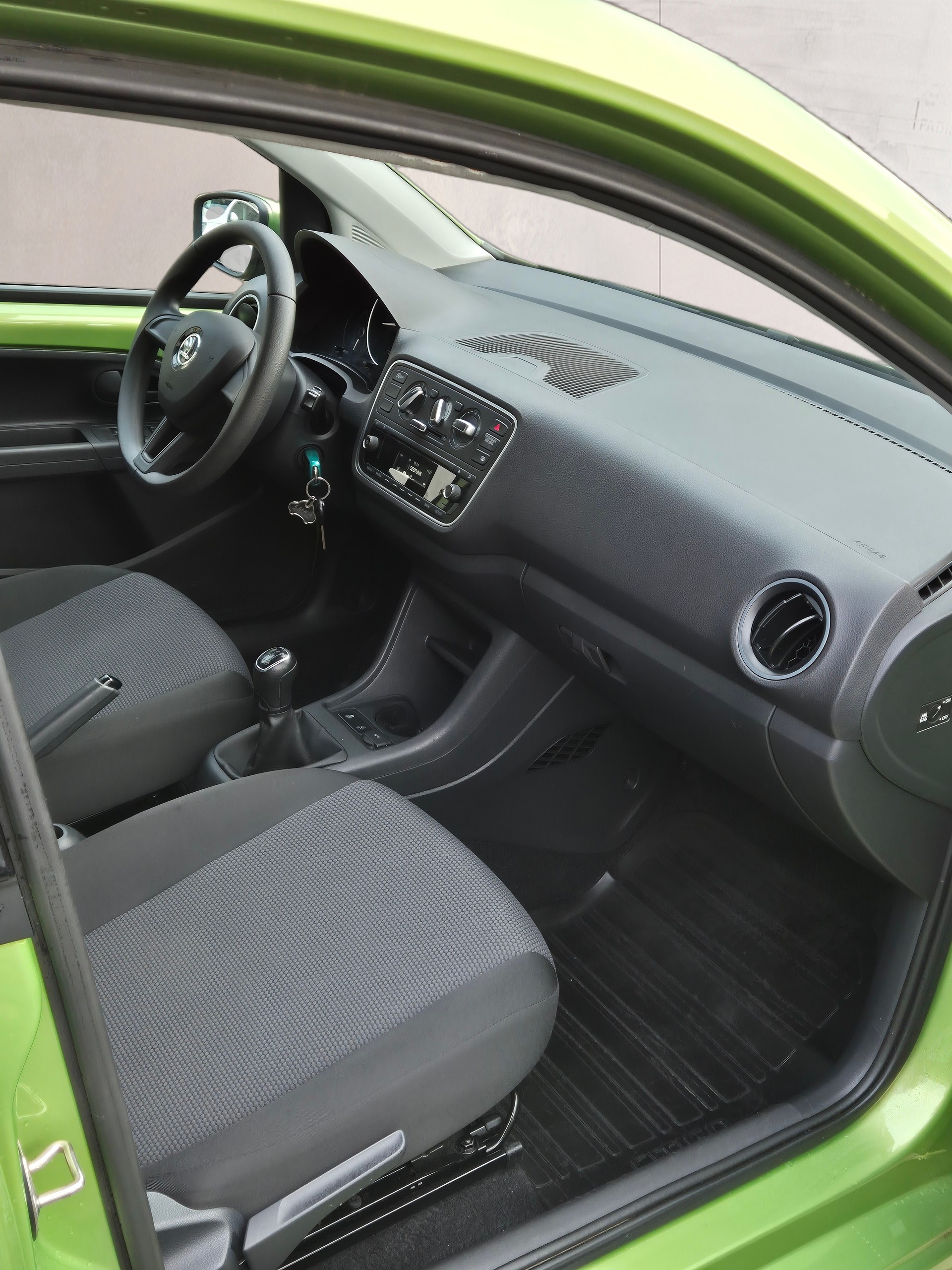 SKODA Citigo 1.0 G-tec Ambition CNG-image-9