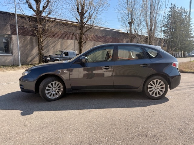 SUBARU Impreza 2.0R Comfort-image-3