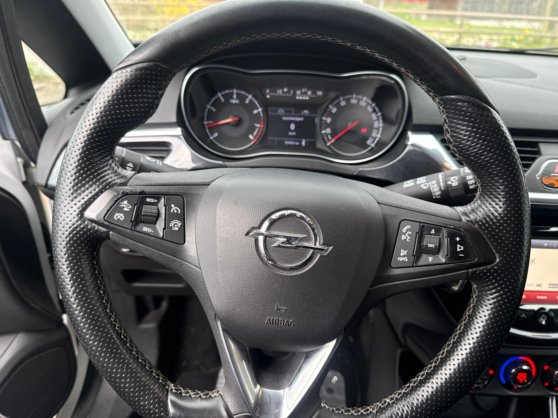 OPEL Corsa 1.6 Turbo OPC-image-8