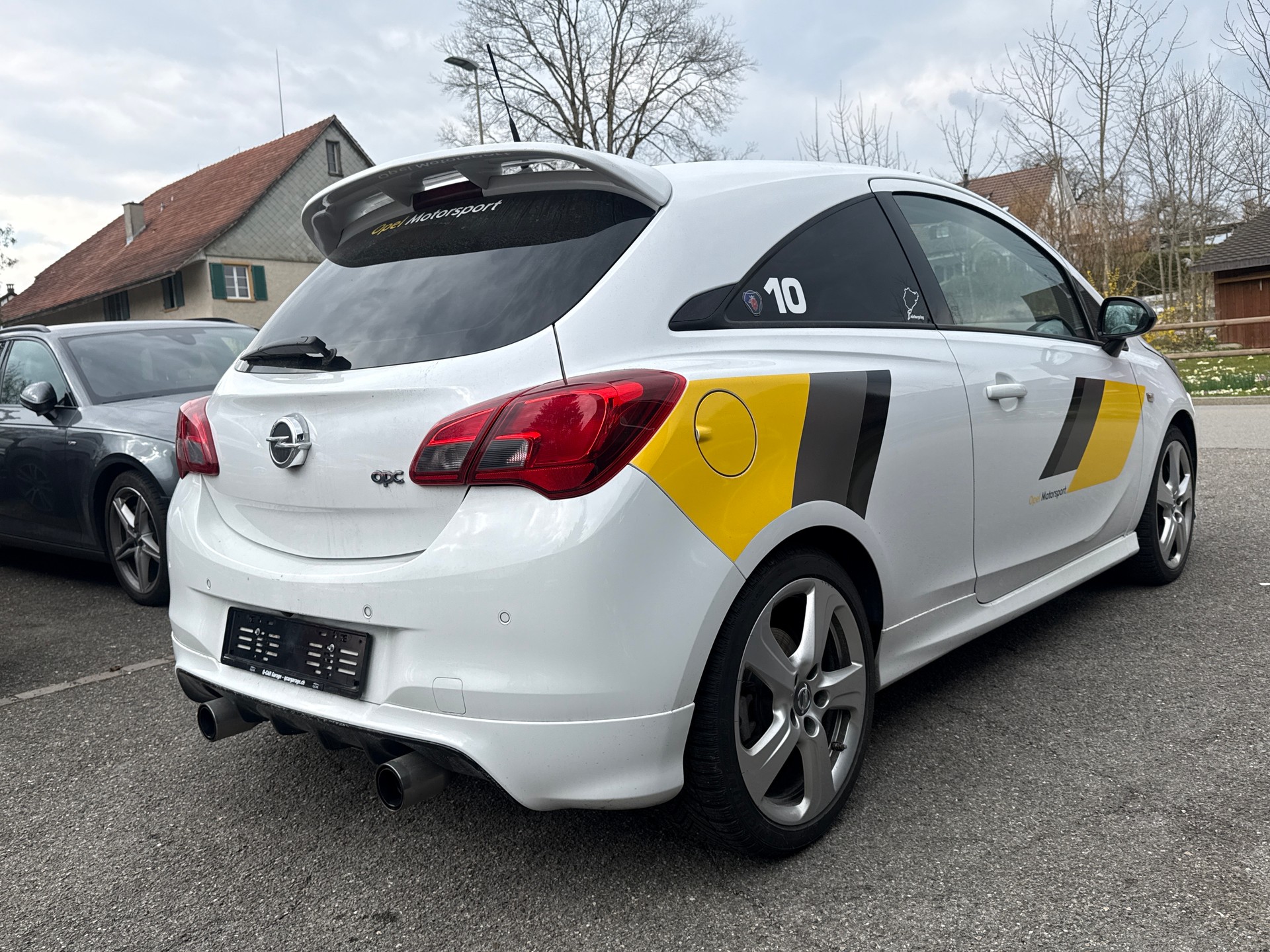 OPEL Corsa 1.6 Turbo OPC-image-5