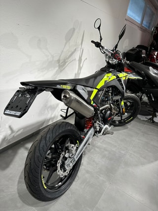 FANTIC XMF Motard 125 Performance-image-11