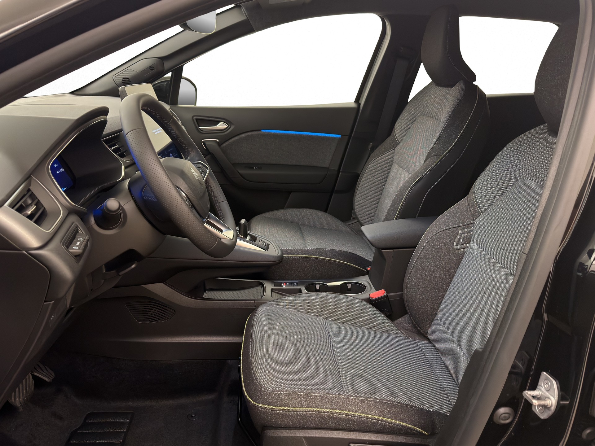 RENAULT Symbioz 1.8 E-Tech techno-showroom-element-3