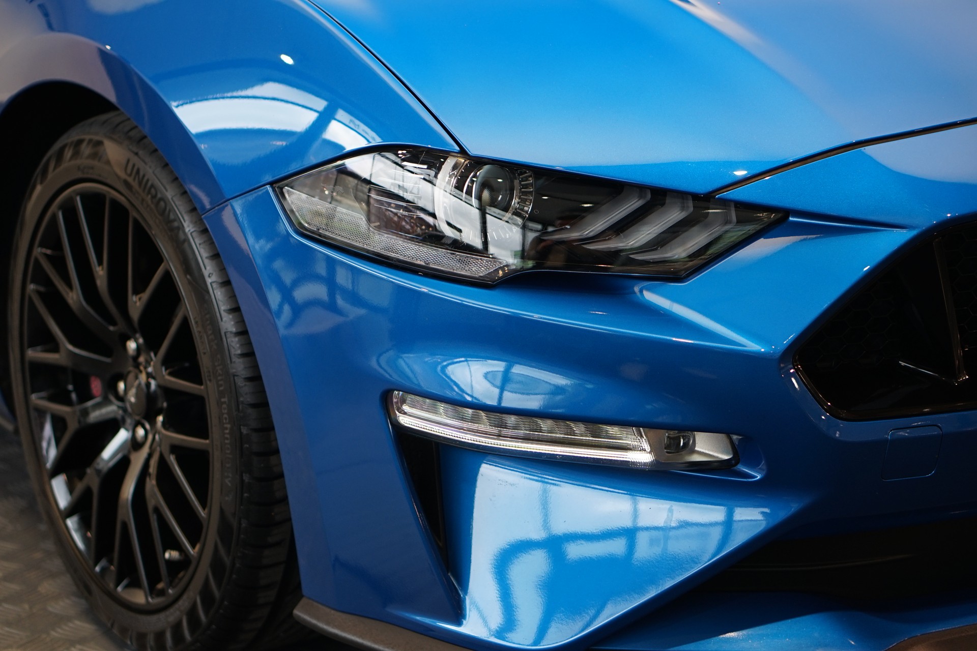 FORD Mustang Fastback 5.0 V8 GT 55 Automat *Shelby Heckspoiler*-image-9