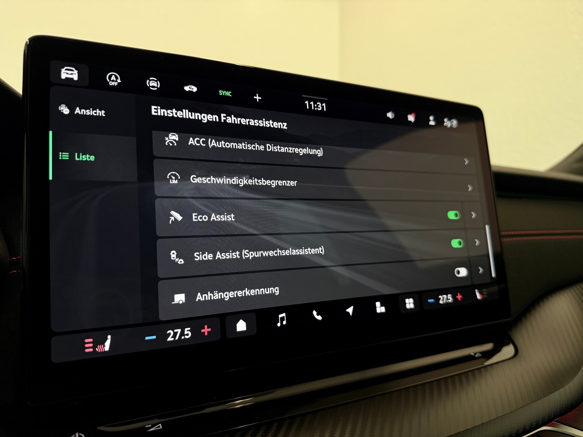 SKODA Octavia Combi 2.0 TSI DSG RS-image-29