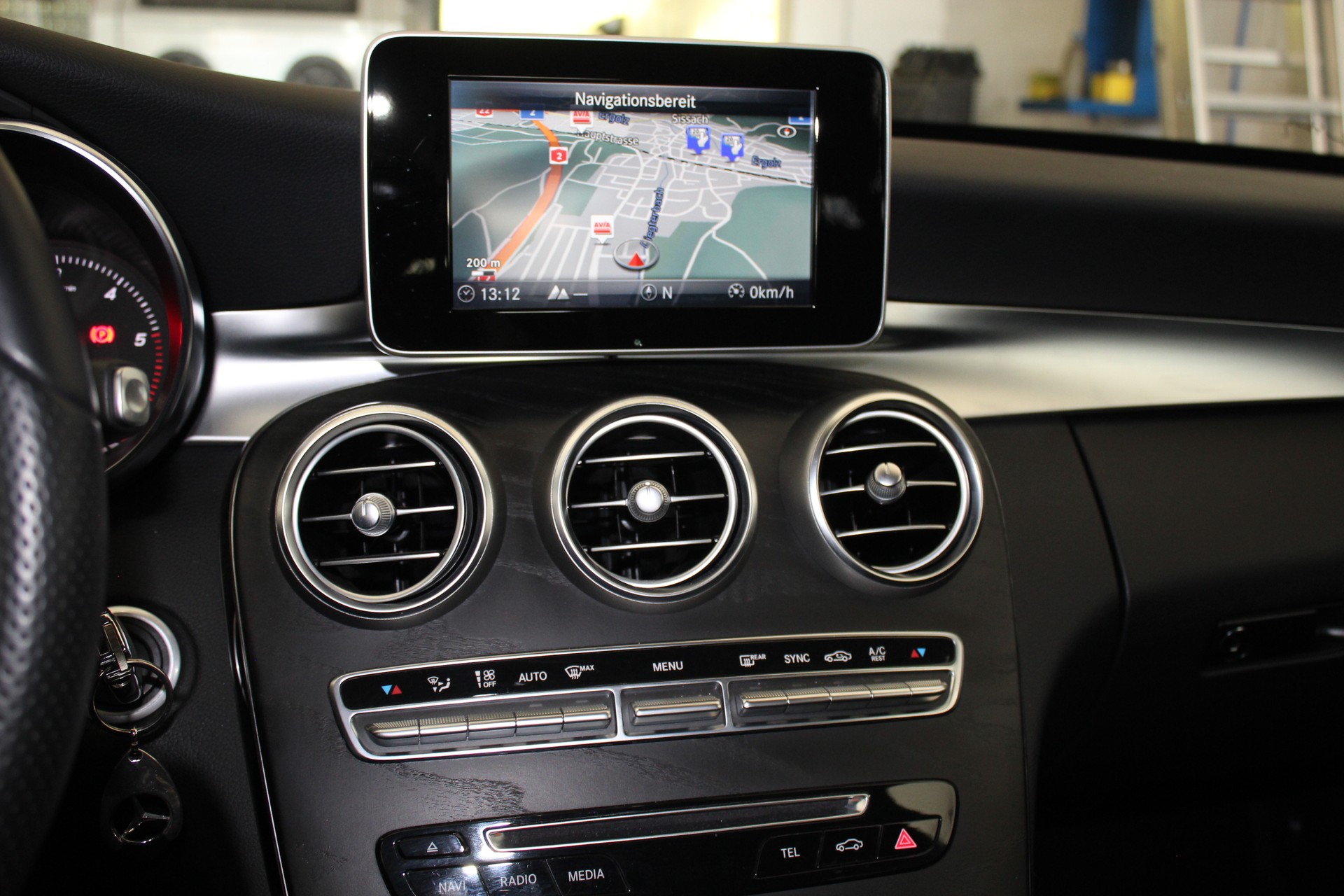 MERCEDES-BENZ C 250 d AMG Line 4Matic 9G--image-8