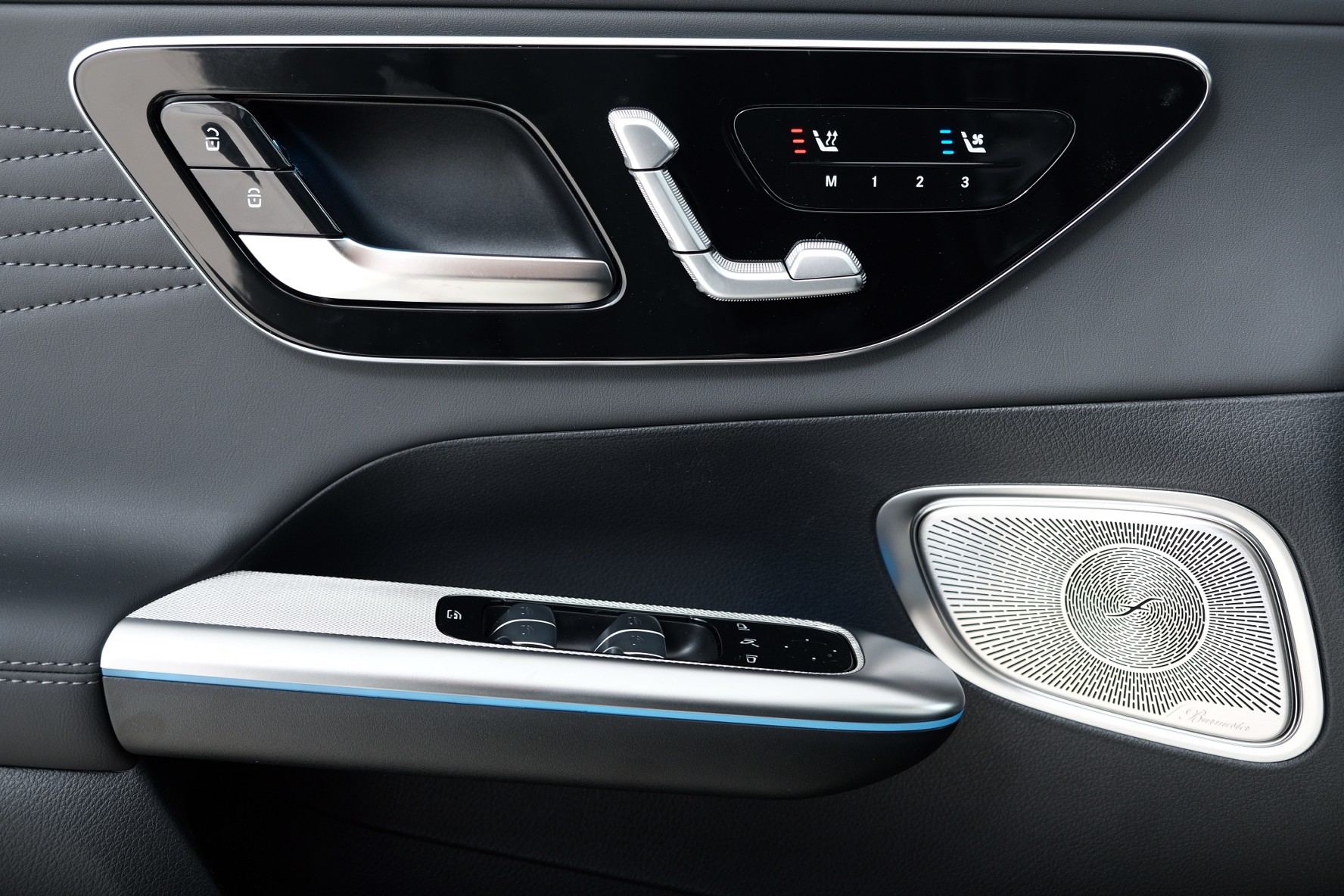 MERCEDES-BENZ GLC 450d 4Matic 9G-Tronic-image-15