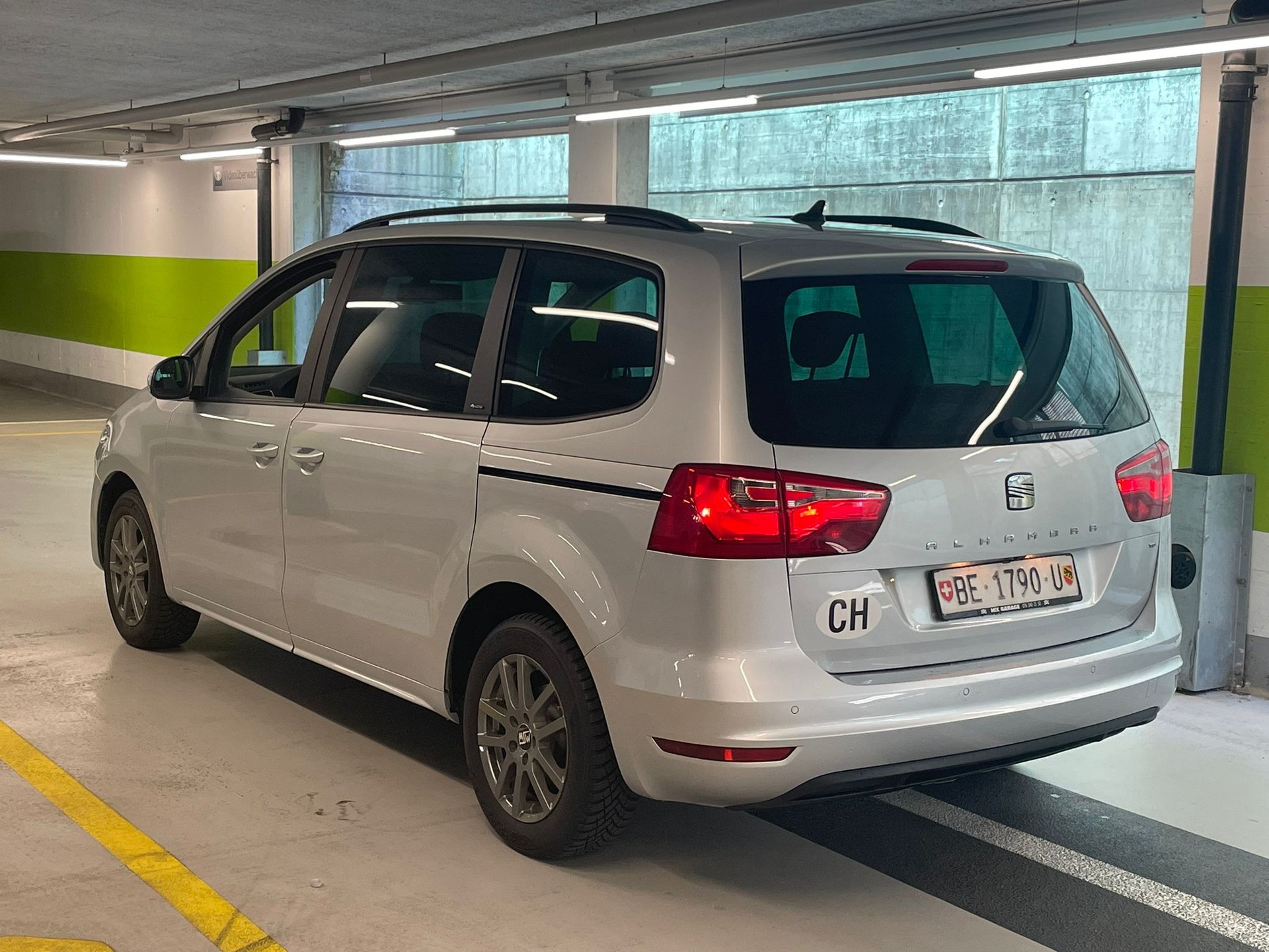 SEAT Alhambra 2.0 TDI Style Viva Eco DSG // MFK NEU-image-4