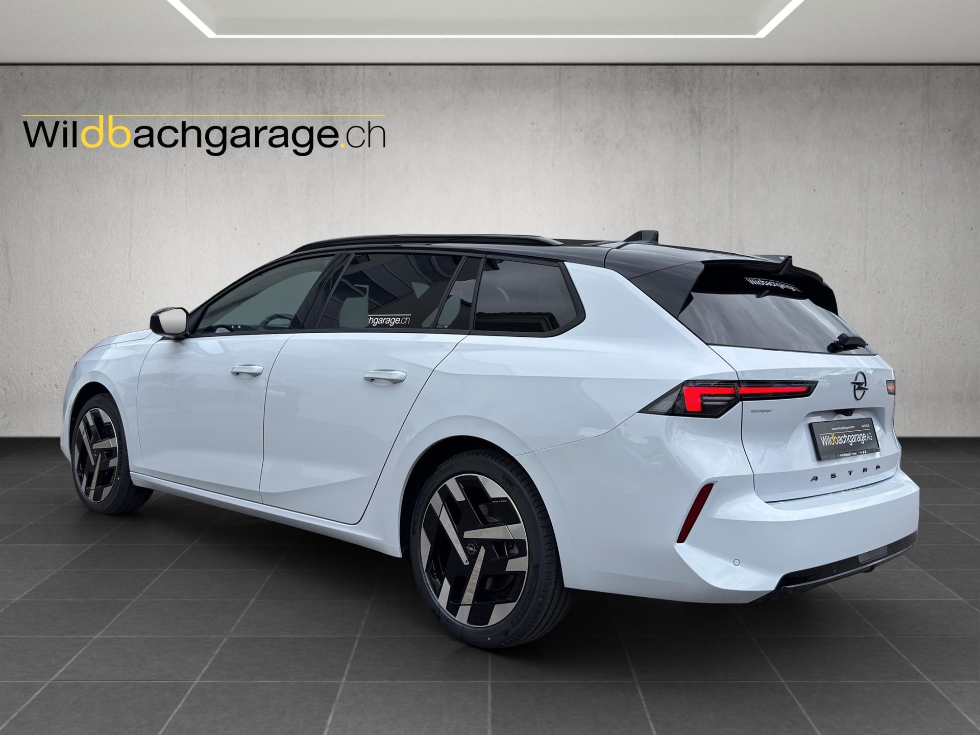 OPEL Astra-e Sports Tourer Ultimate-showroom-element-2