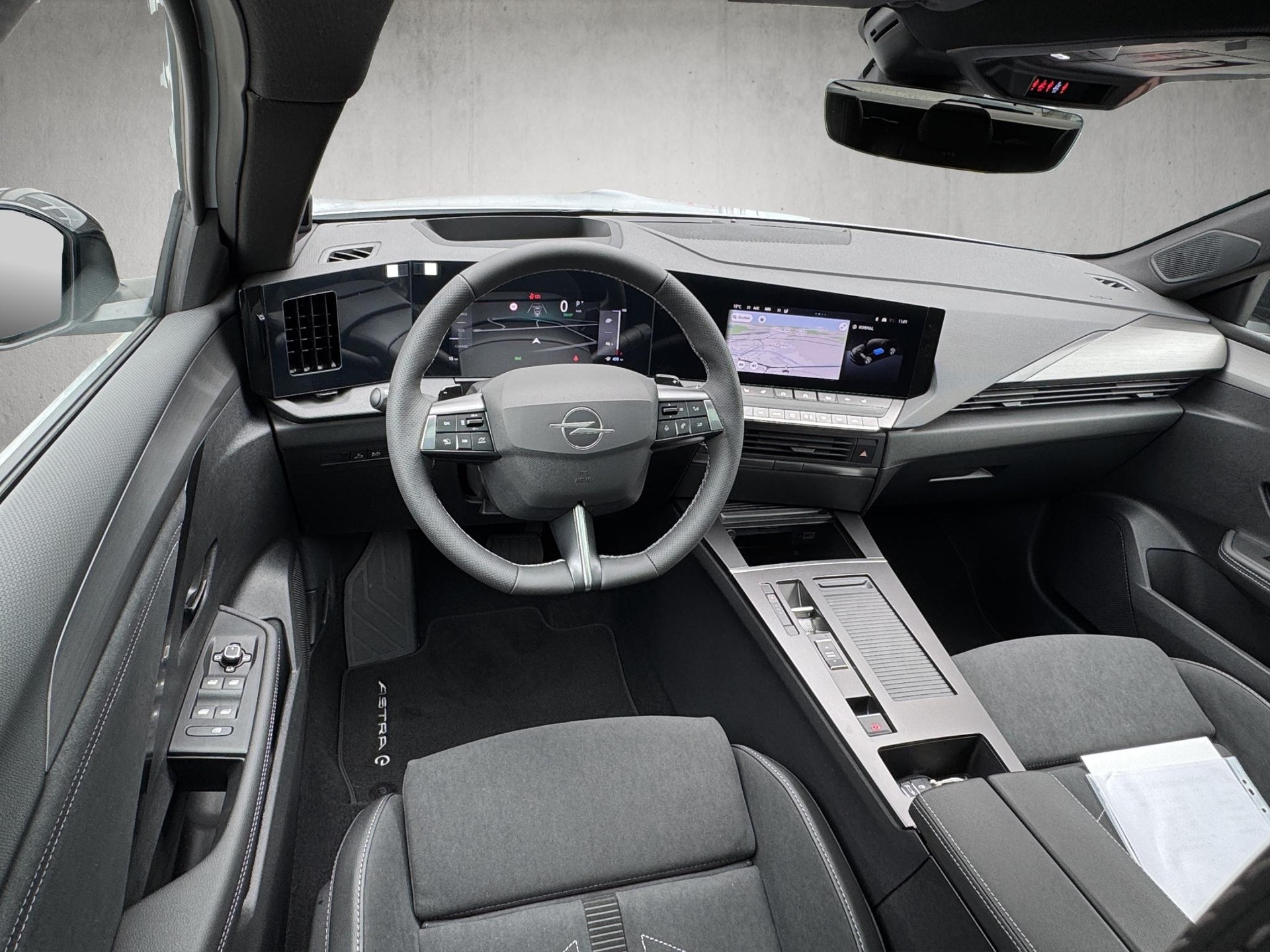 OPEL Astra-e Sports Tourer Ultimate-image-14