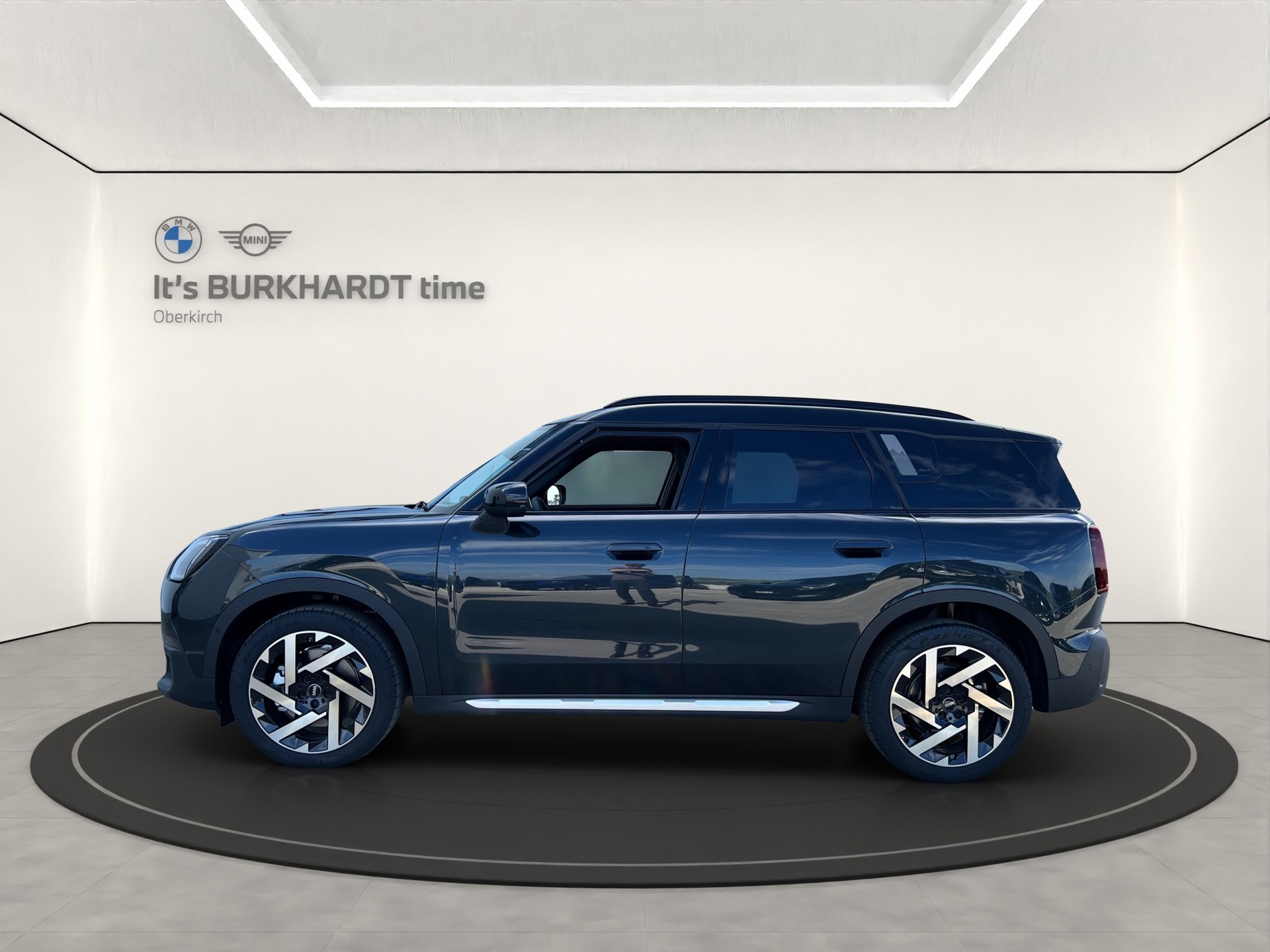 MINI Countryman S ALL4 Steptronic-showroom-element-1