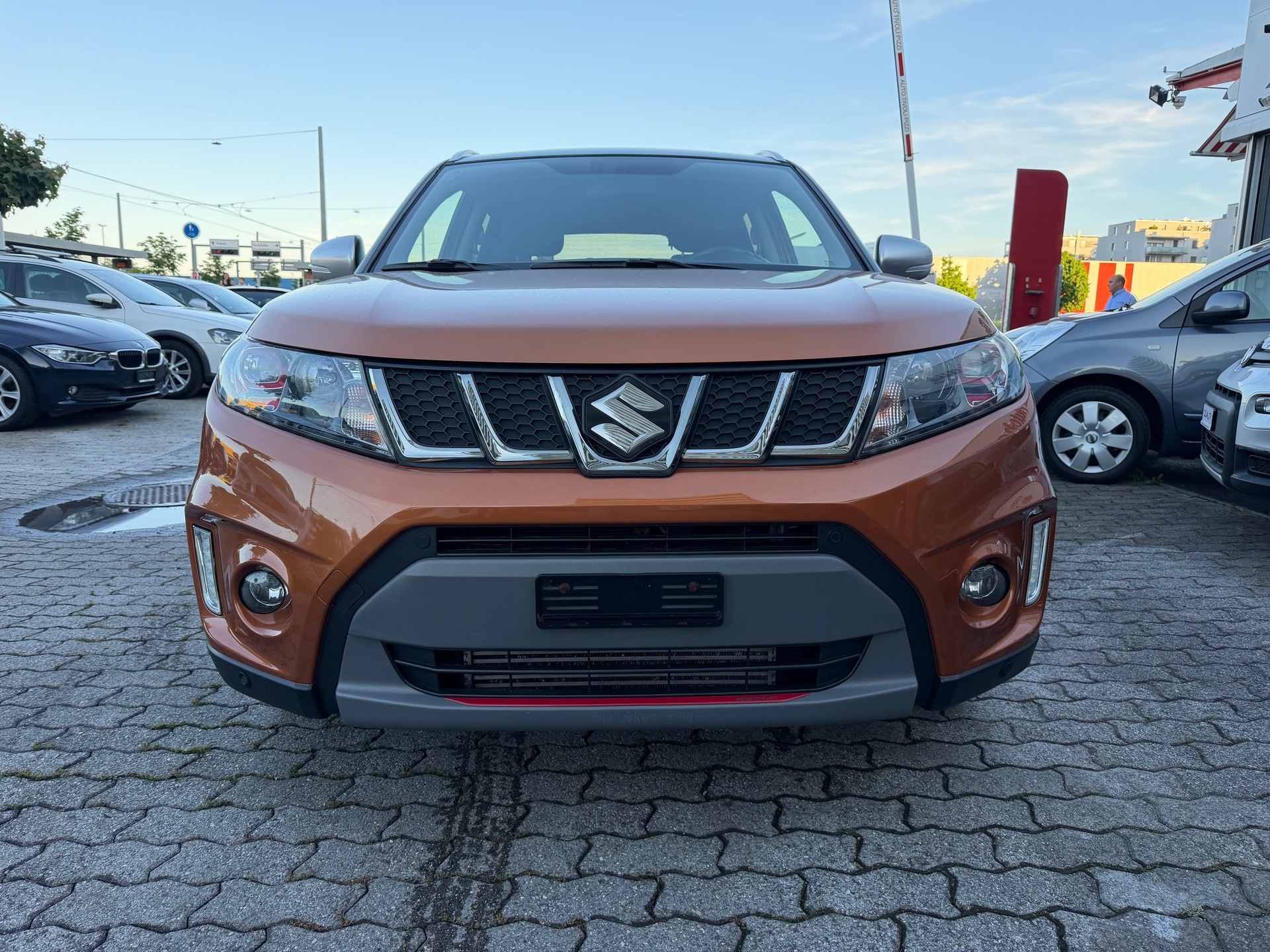 SUZUKI Vitara 1.4 Boosterjet Sergio Cellano Top-showroom-element-2
