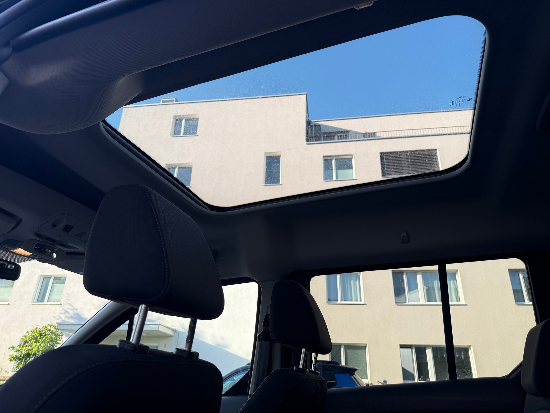 FORD Grand Tourneo Connect 1.5 EcoBlue Titanium Automat-image-14