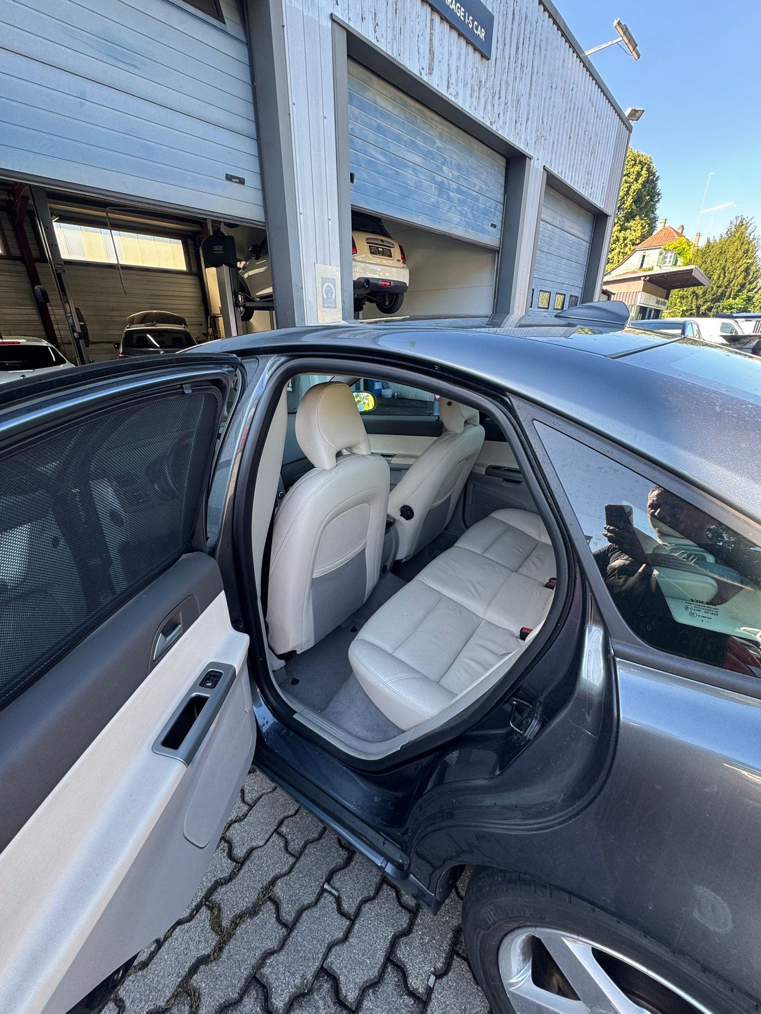 VOLVO S40 2.0D Momentum-image-7
