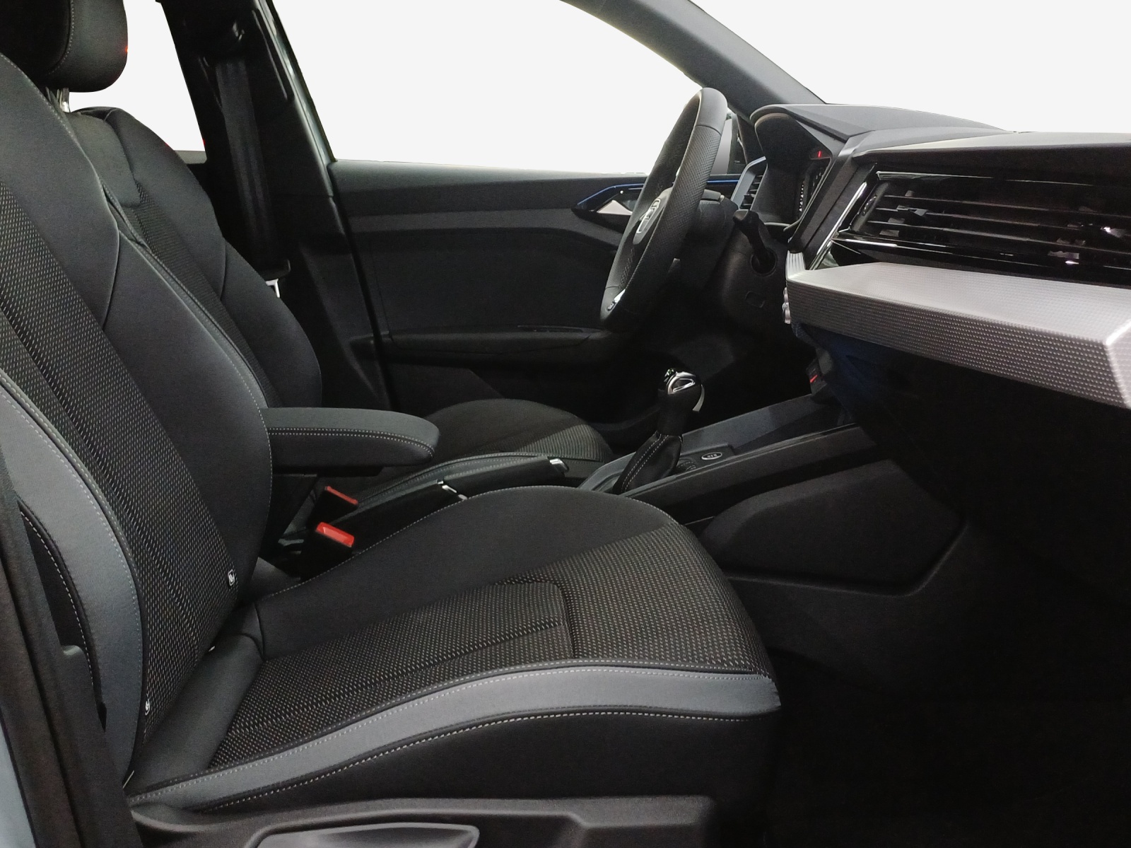 AUDI A1 Sportback 30 TFSI S Line Attraction S-tronic-image-13