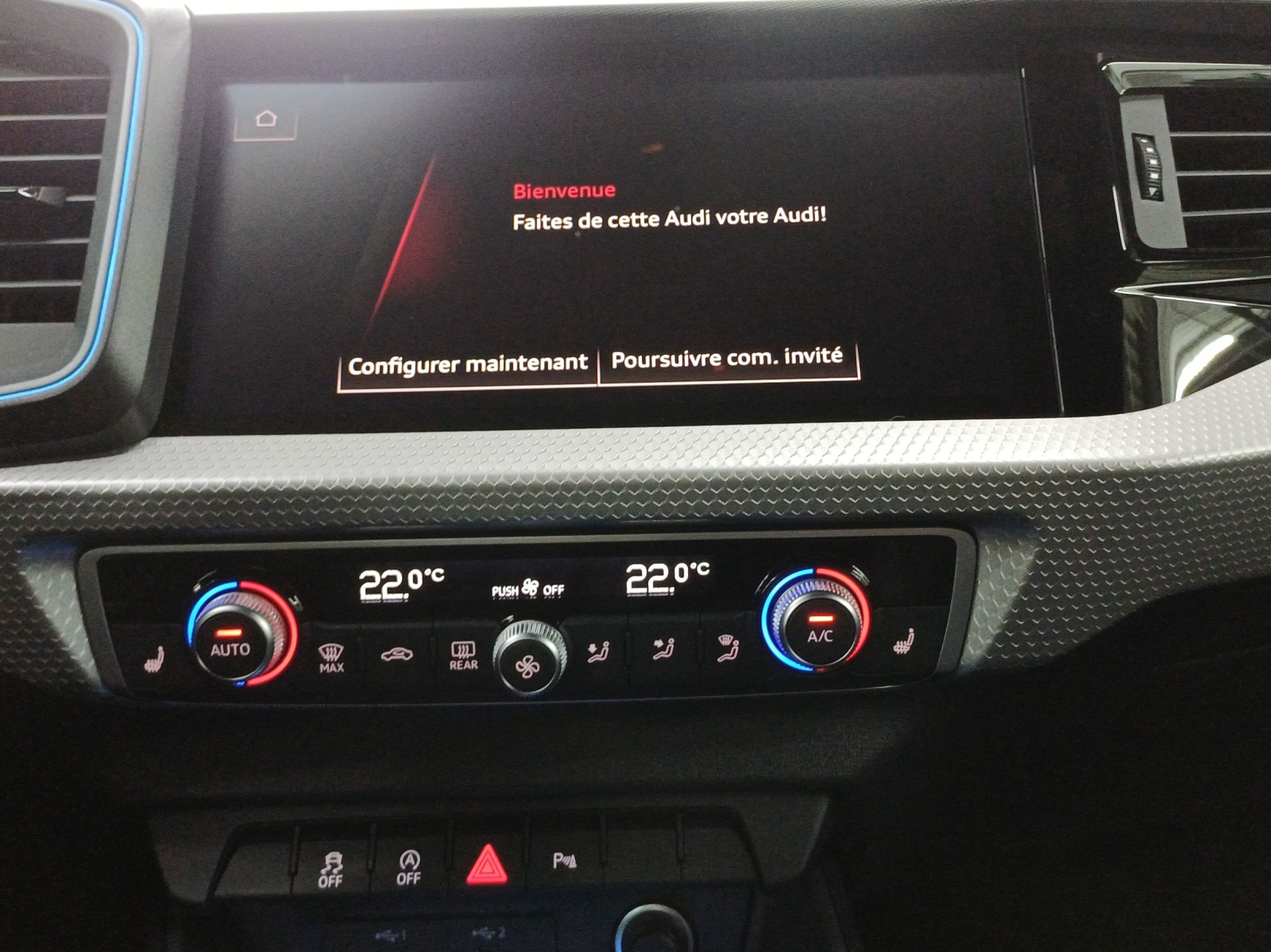 AUDI A1 Sportback 30 TFSI S Line Attraction S-tronic-image-10