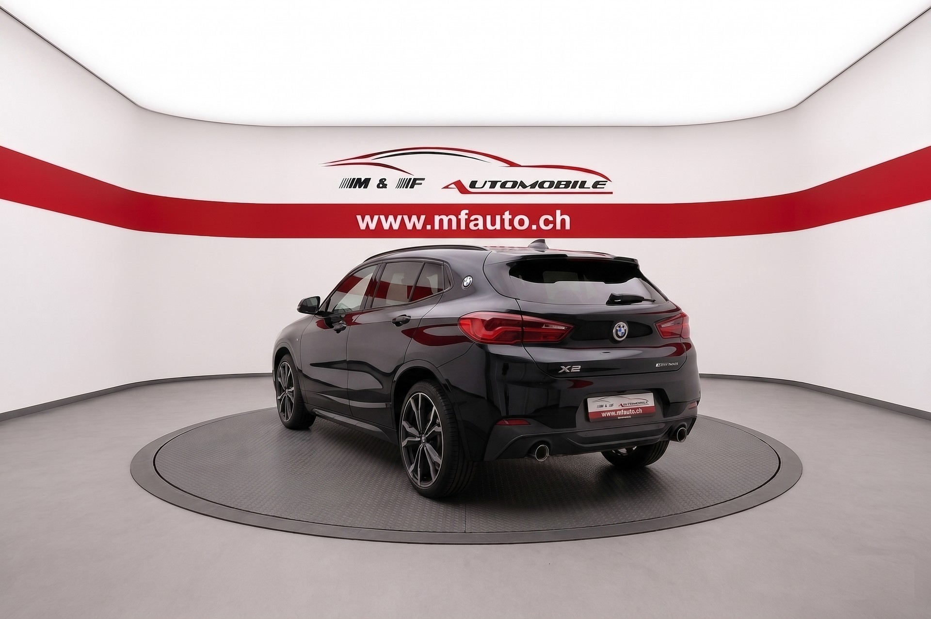 BMW X2 20d xDrive SAG CH FAHRZEUG-image-3