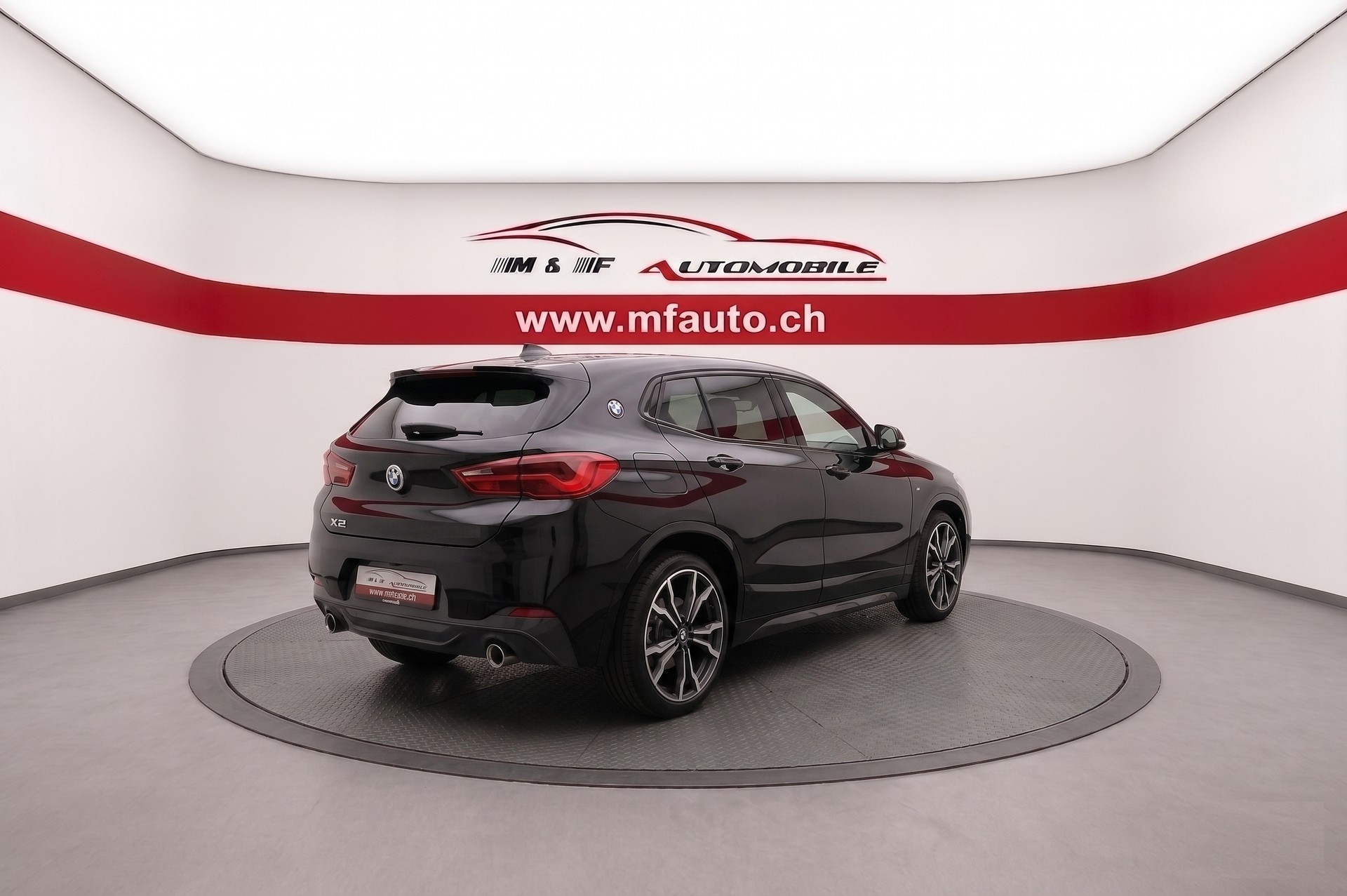 BMW X2 20d xDrive SAG CH FAHRZEUG-image-5
